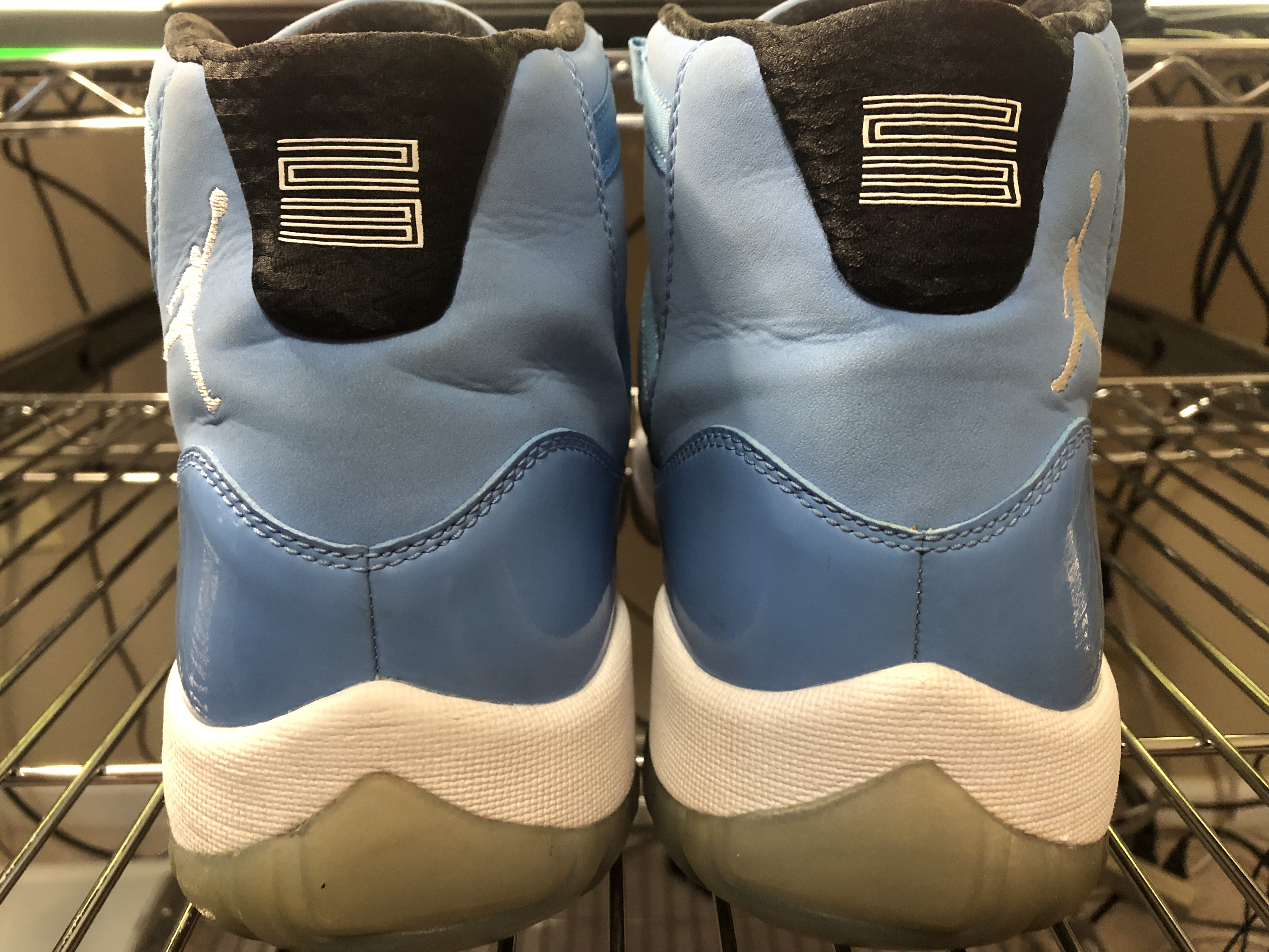 Air Jordan 11 "Pantone" Sz 12