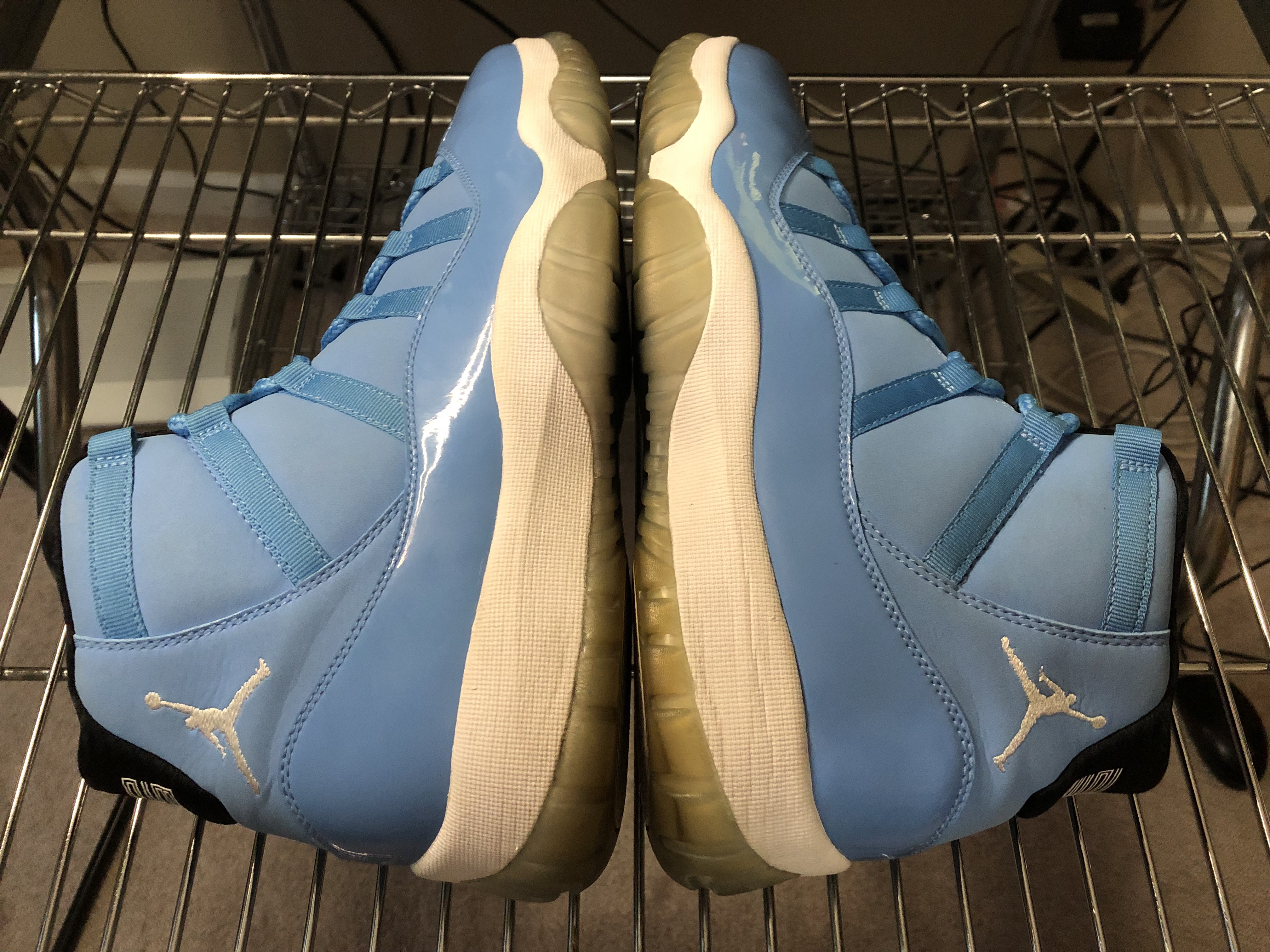Air Jordan 11 "Pantone" Sz 12