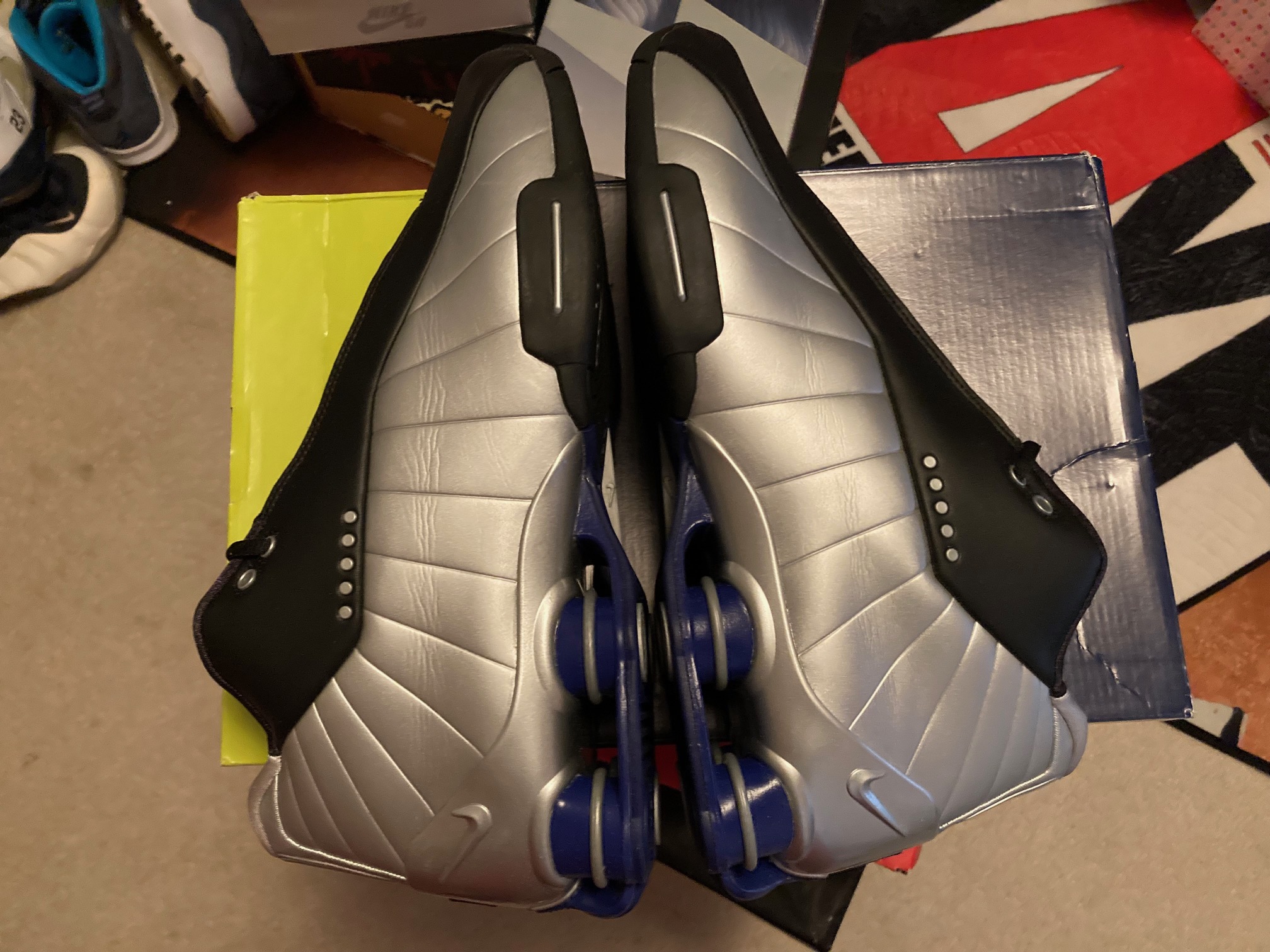 Nike Shox BB4 "Toronto" Sz 12