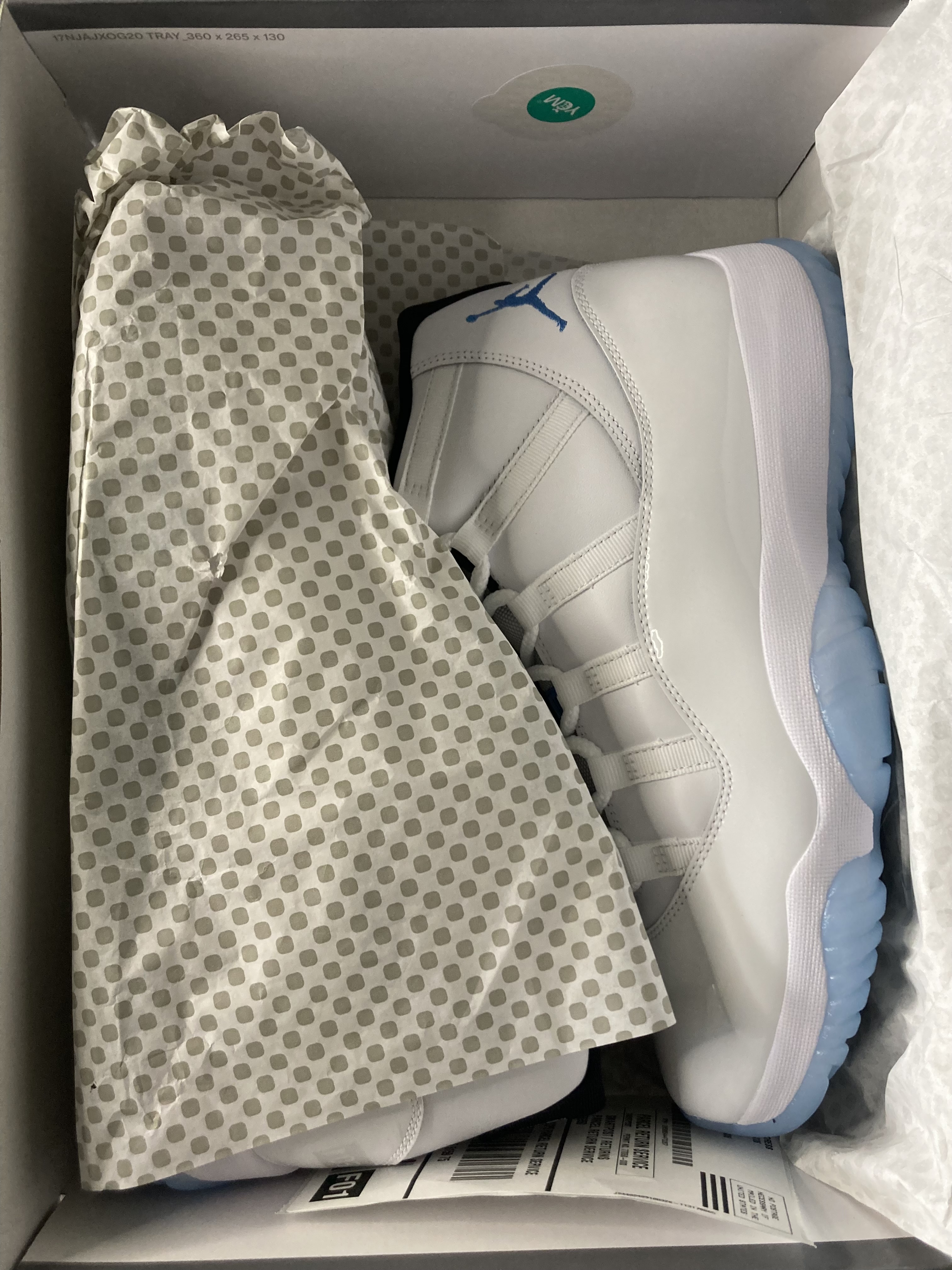 Air Jordan 11 Retro 'Legend Blue' Sz 11.5