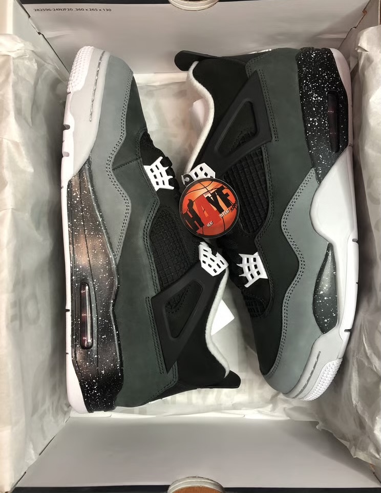 Air Jordan 4 Retro "Fear" Sz 12