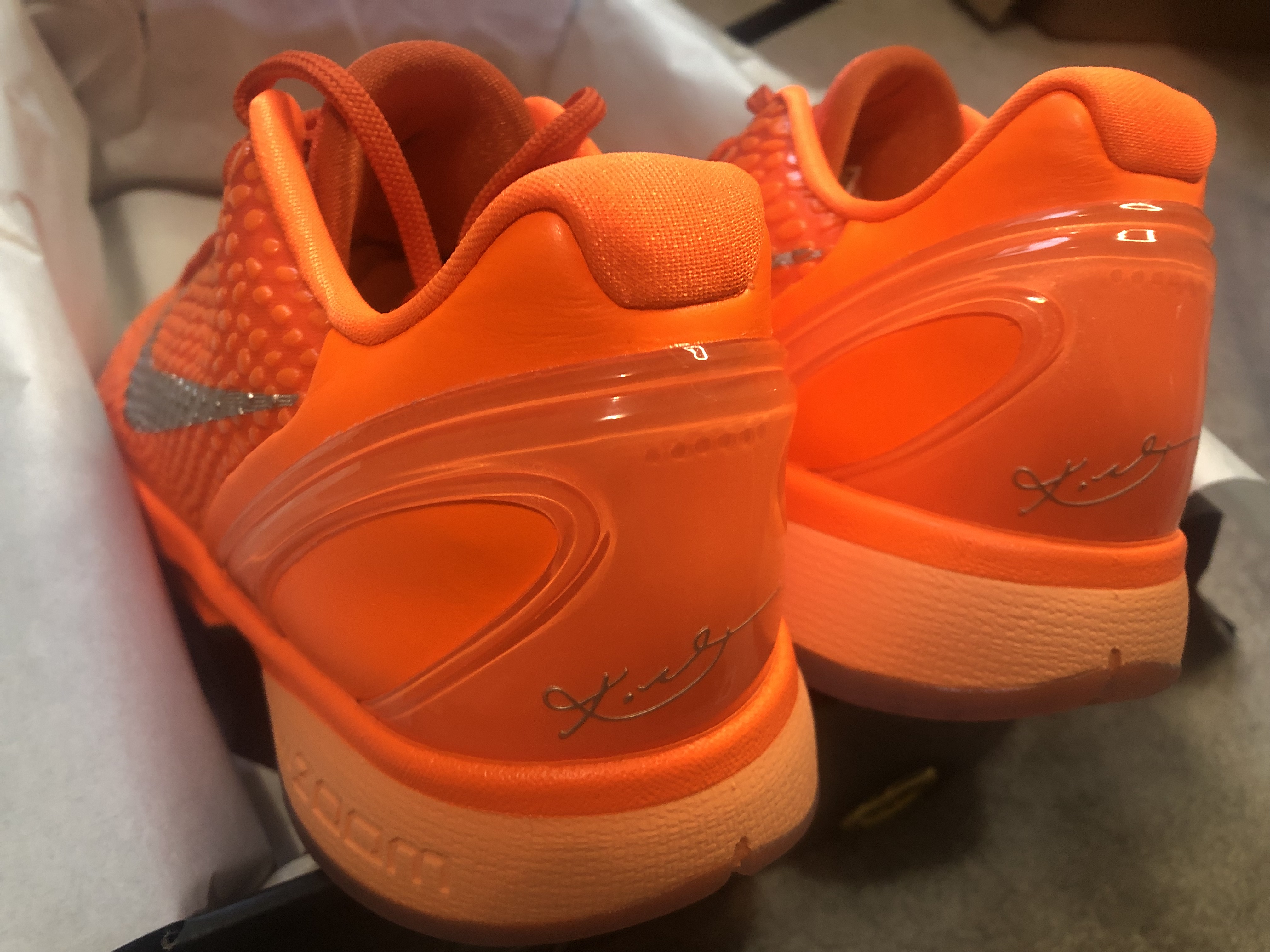 Kobe 6 Protro "Total Orange" Sz 11.5/Women's 13