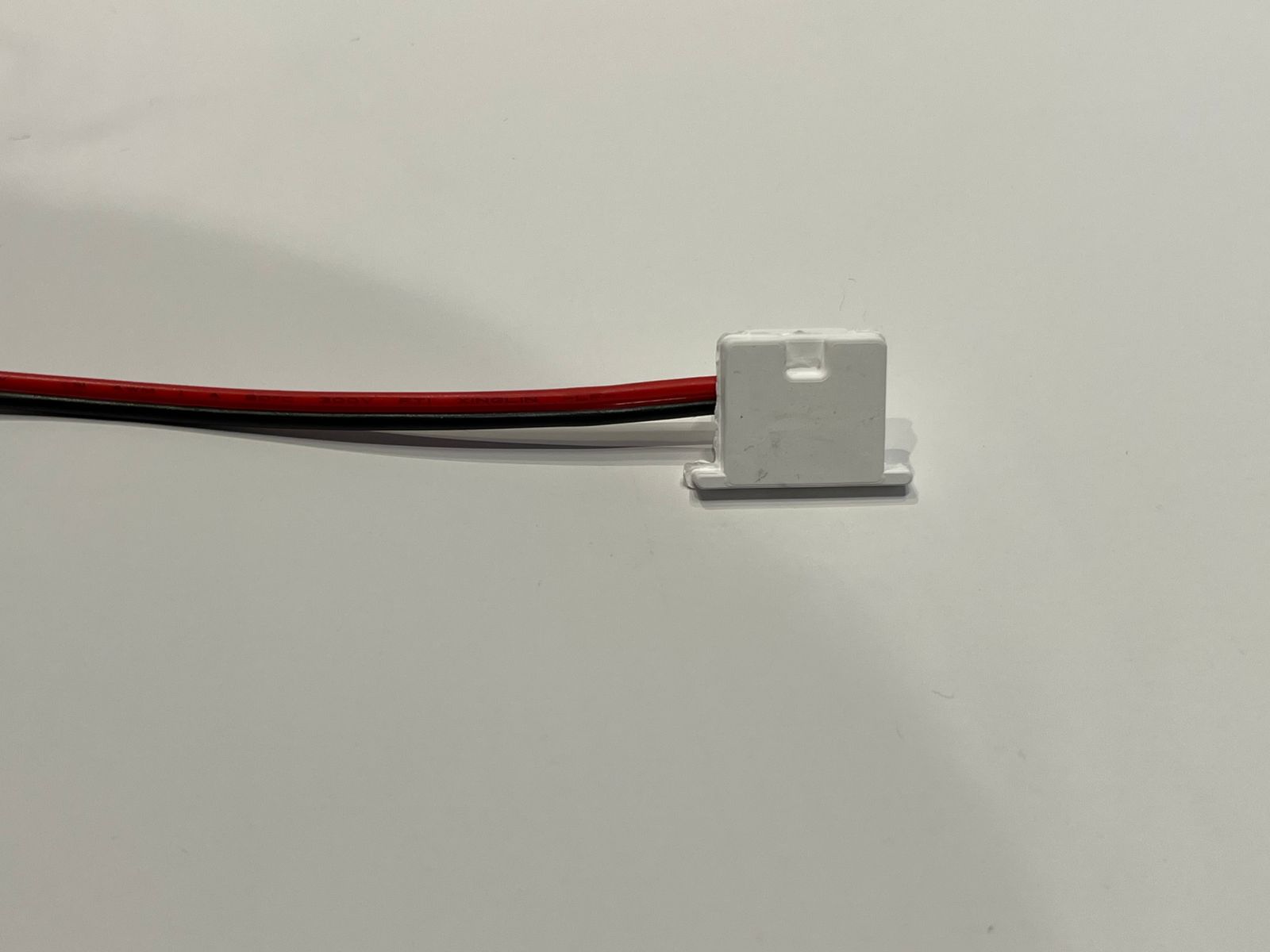 TAPA CON CABLE T1615T