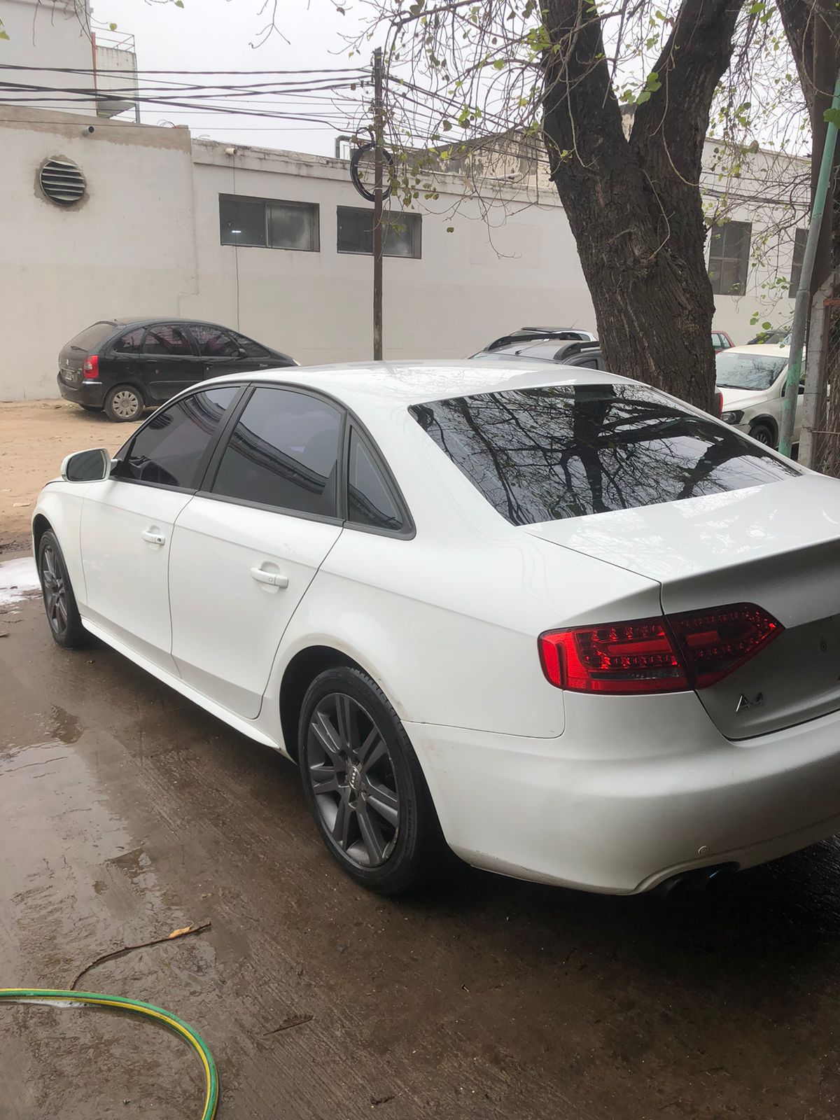 Audi A4   2.0T  FSI QUATTRO  AÑO: 2011