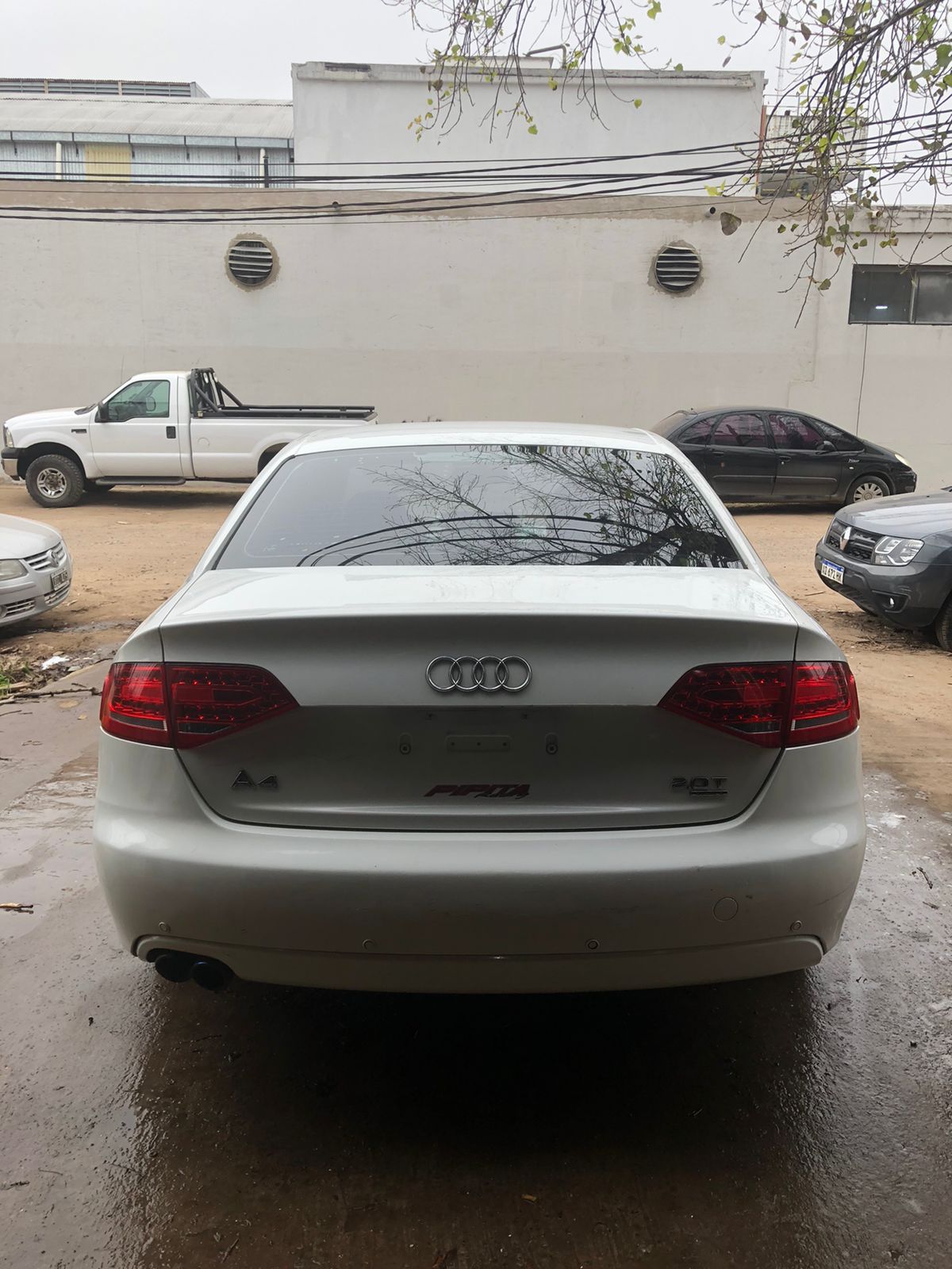 Audi A4   2.0T  FSI QUATTRO  AÑO: 2011