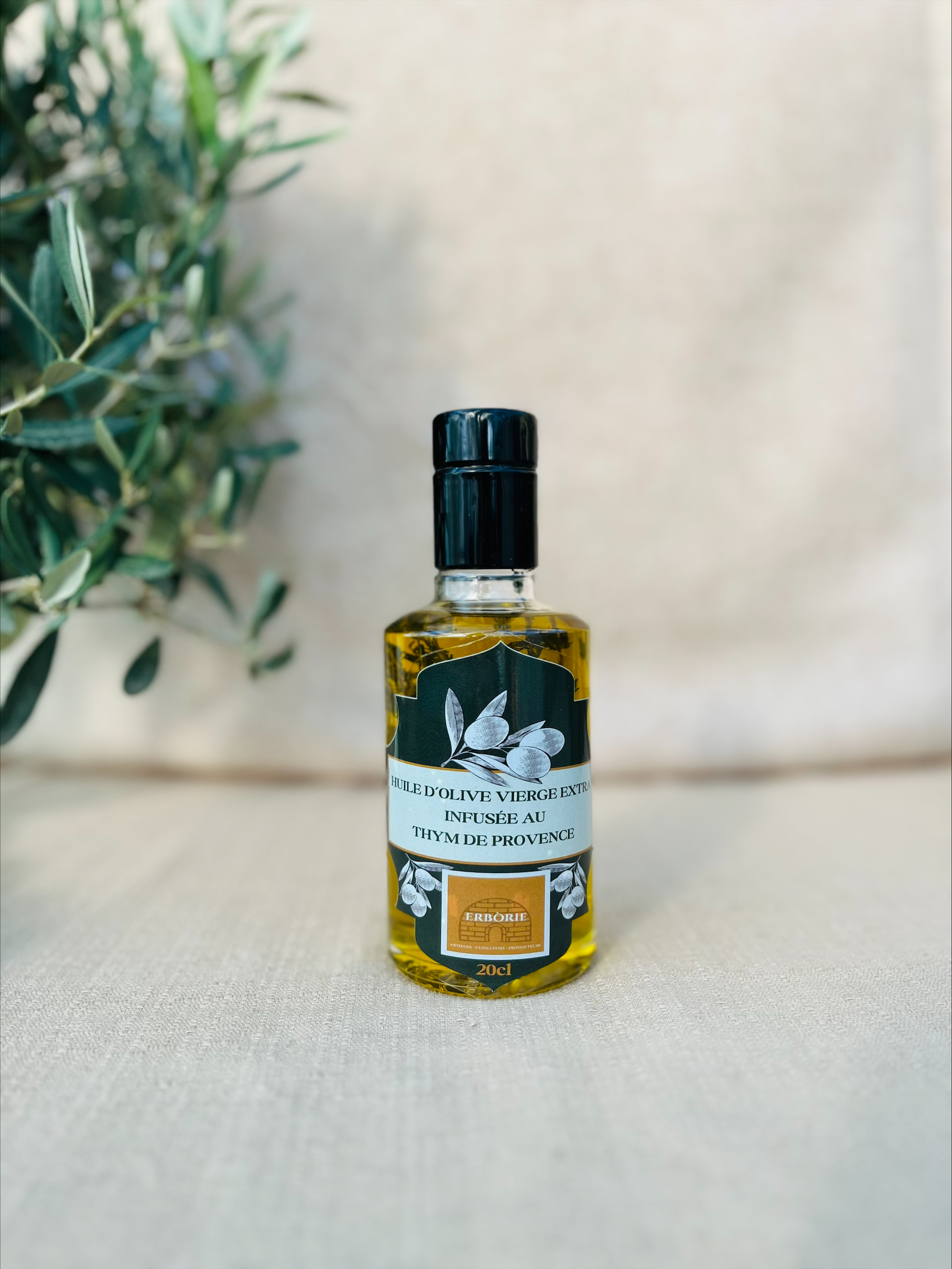 Huile d'Olive Vierge Extra Infusée au Thym de Provence.