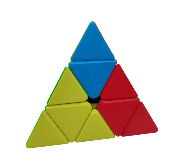 CUBO MÁGICO TRIANGULAR
