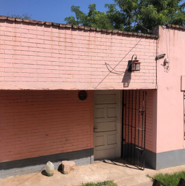 Casa En Cañuelas.