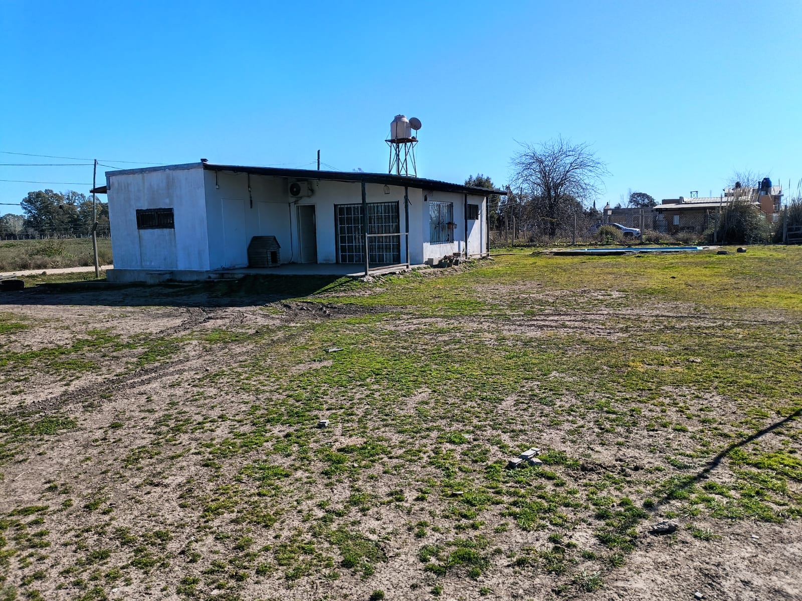 Casa con pileta en Barrio los "Campitos" Levene-Cañuelas