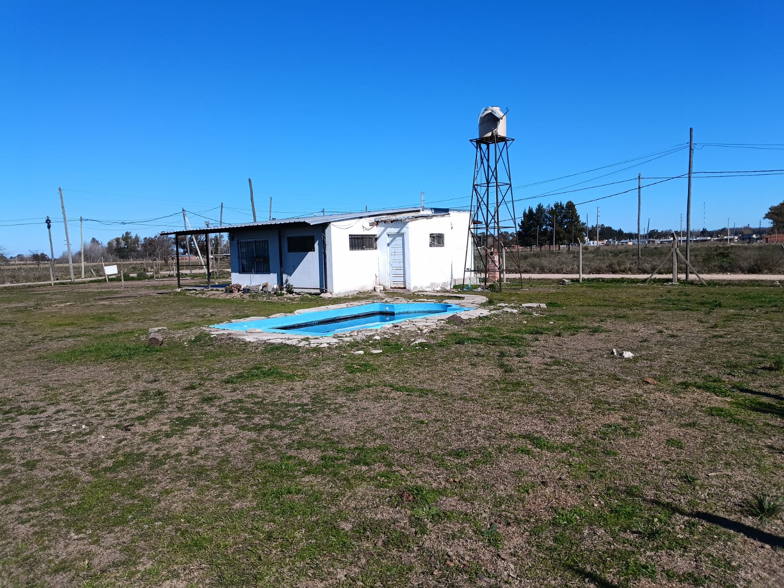 Casa con pileta en Barrio los "Campitos" Levene-Cañuelas