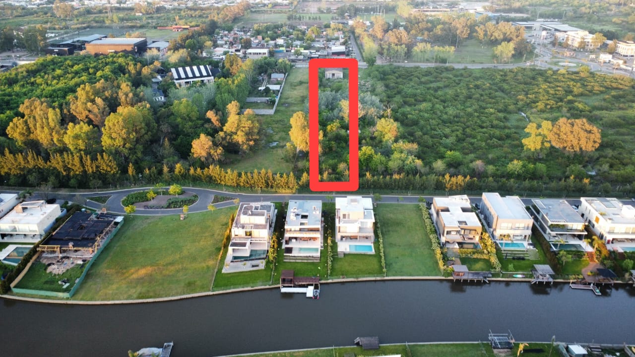 EMPRESARIAL TURÍSTICO EN VENTA