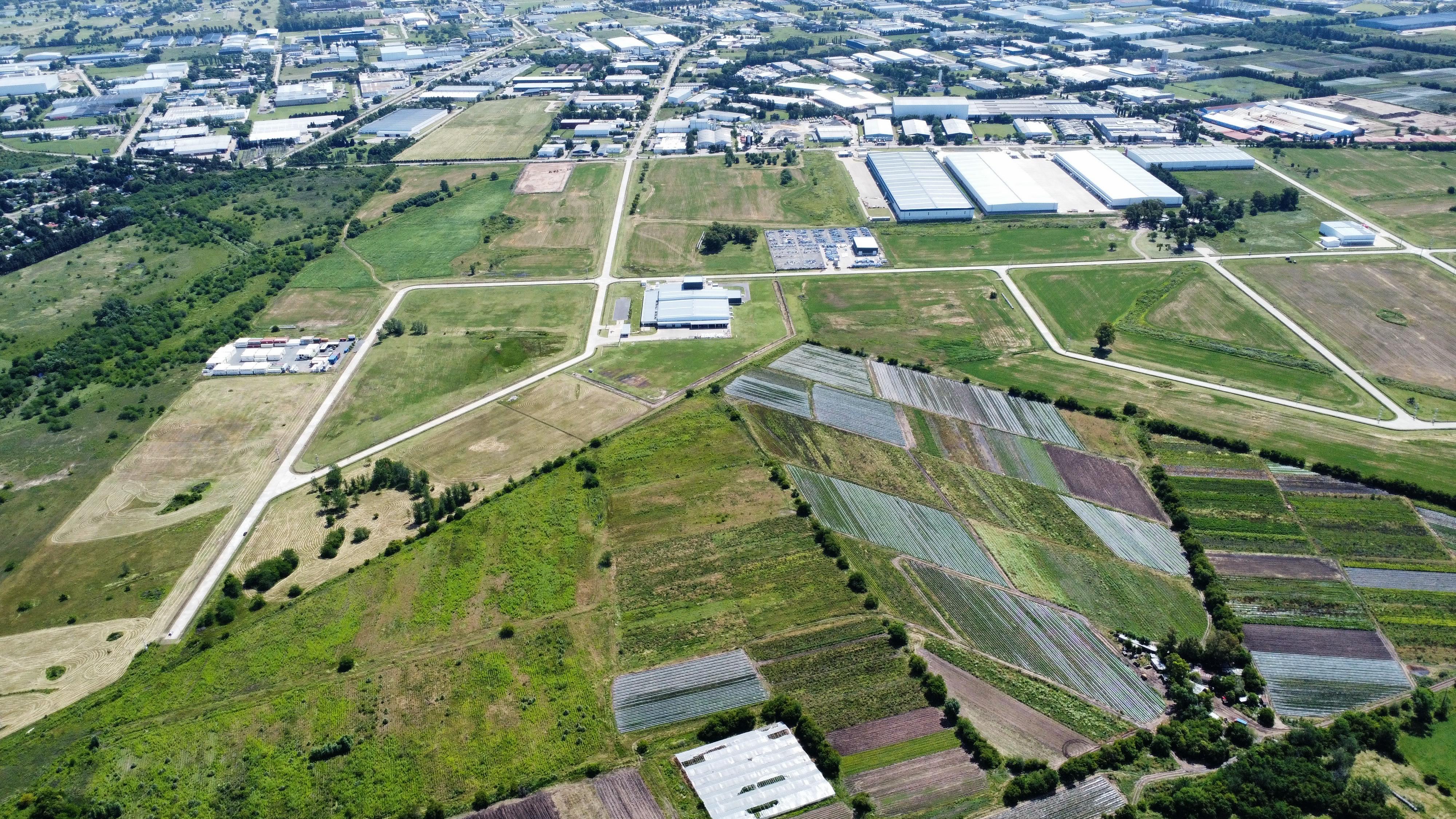 LOTE EN PARQUE INDUSTRIAL PILAR