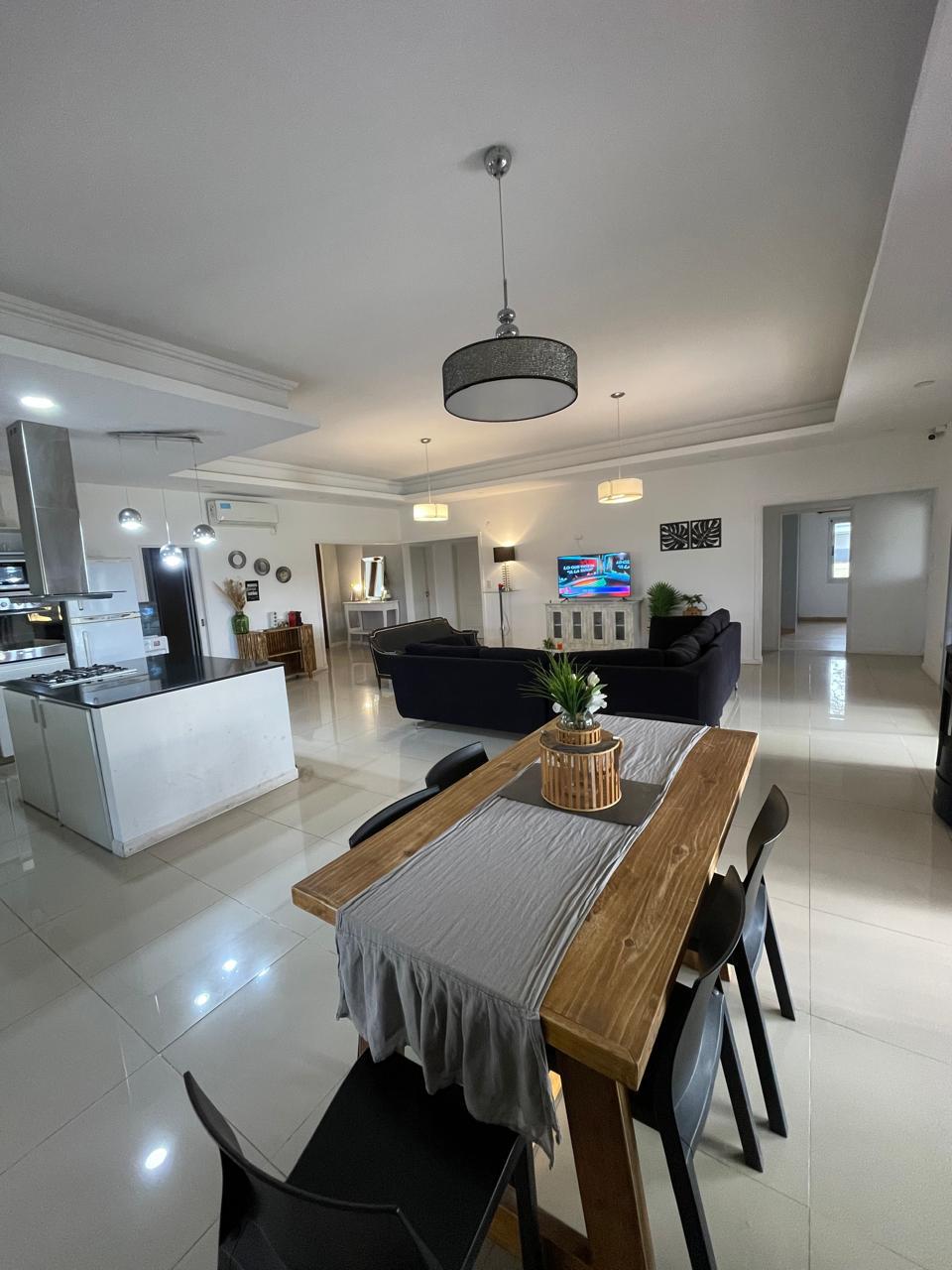 Casa en alquiler en Lomas De Petion