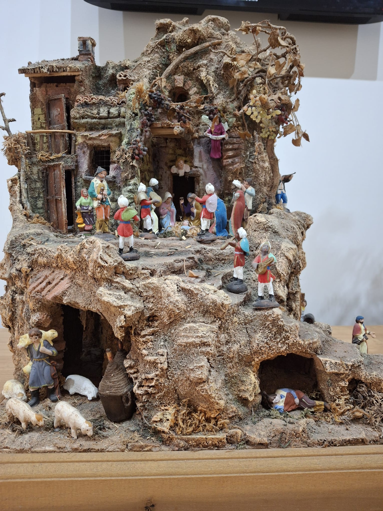 Presepe Napoletano - Natività nel Borgo Antico