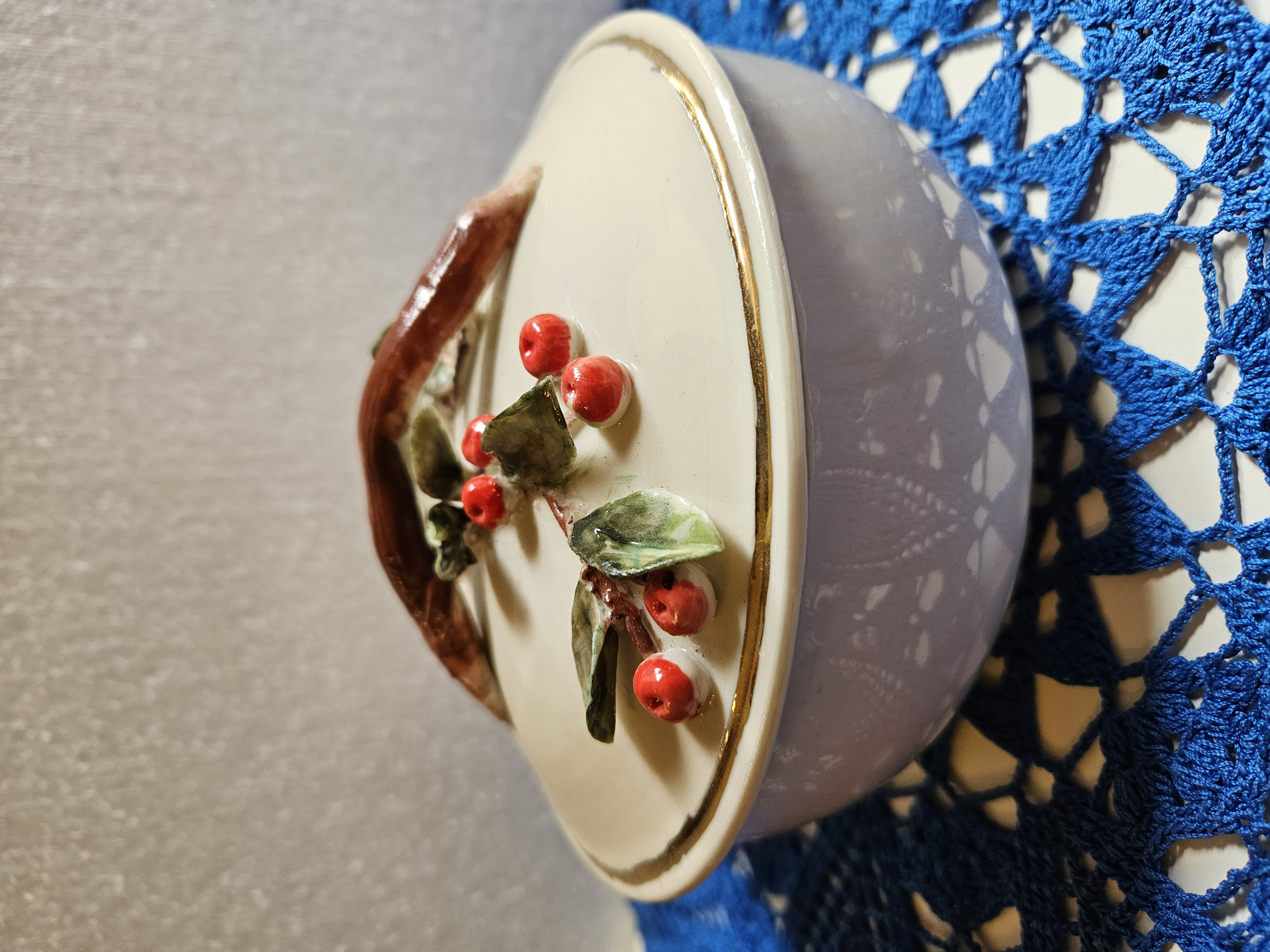 Contenitore in Porcellana con Decoro Naturale