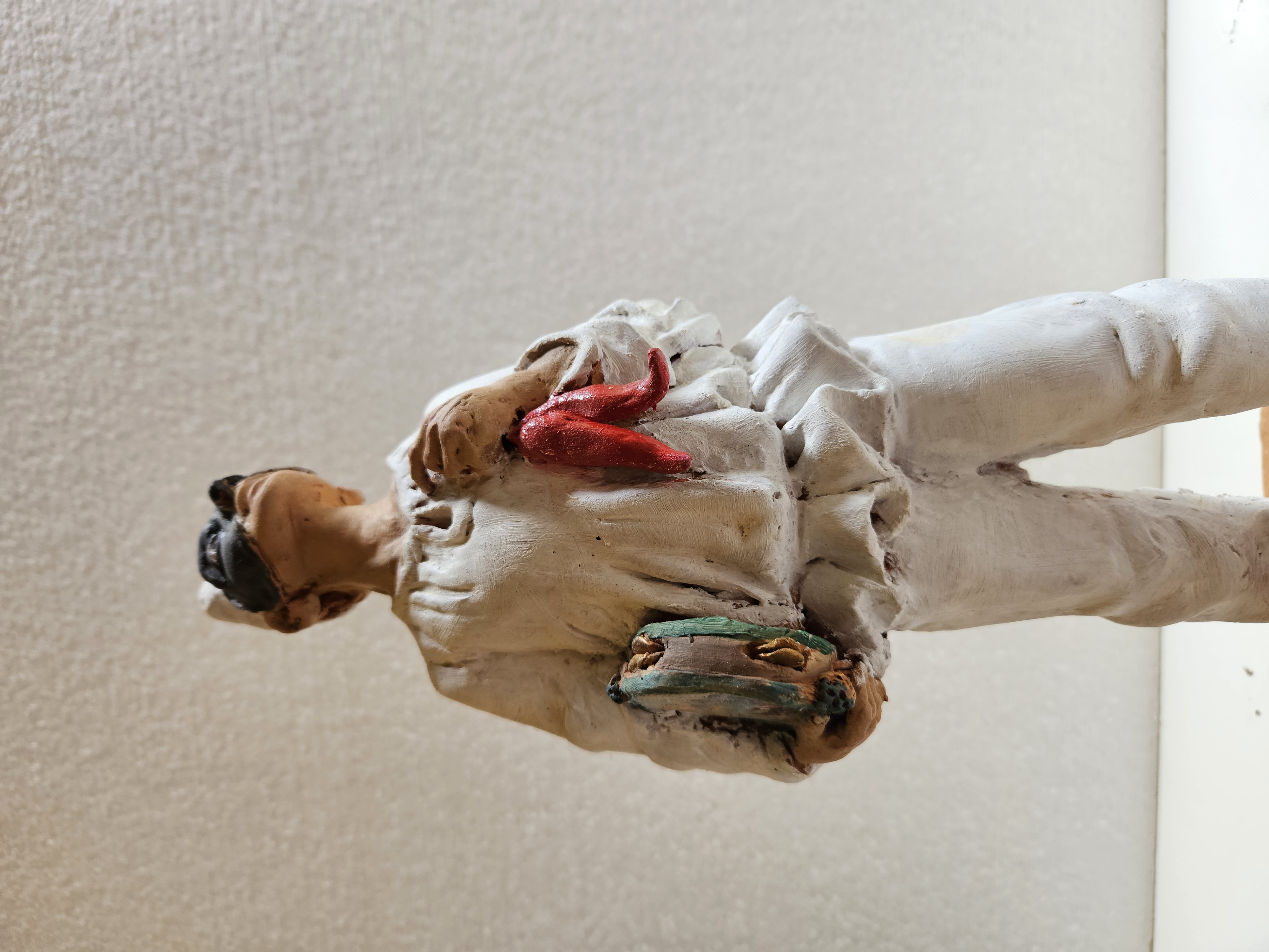 Pulcinella Burlone - Scultura Artistica in Creta
