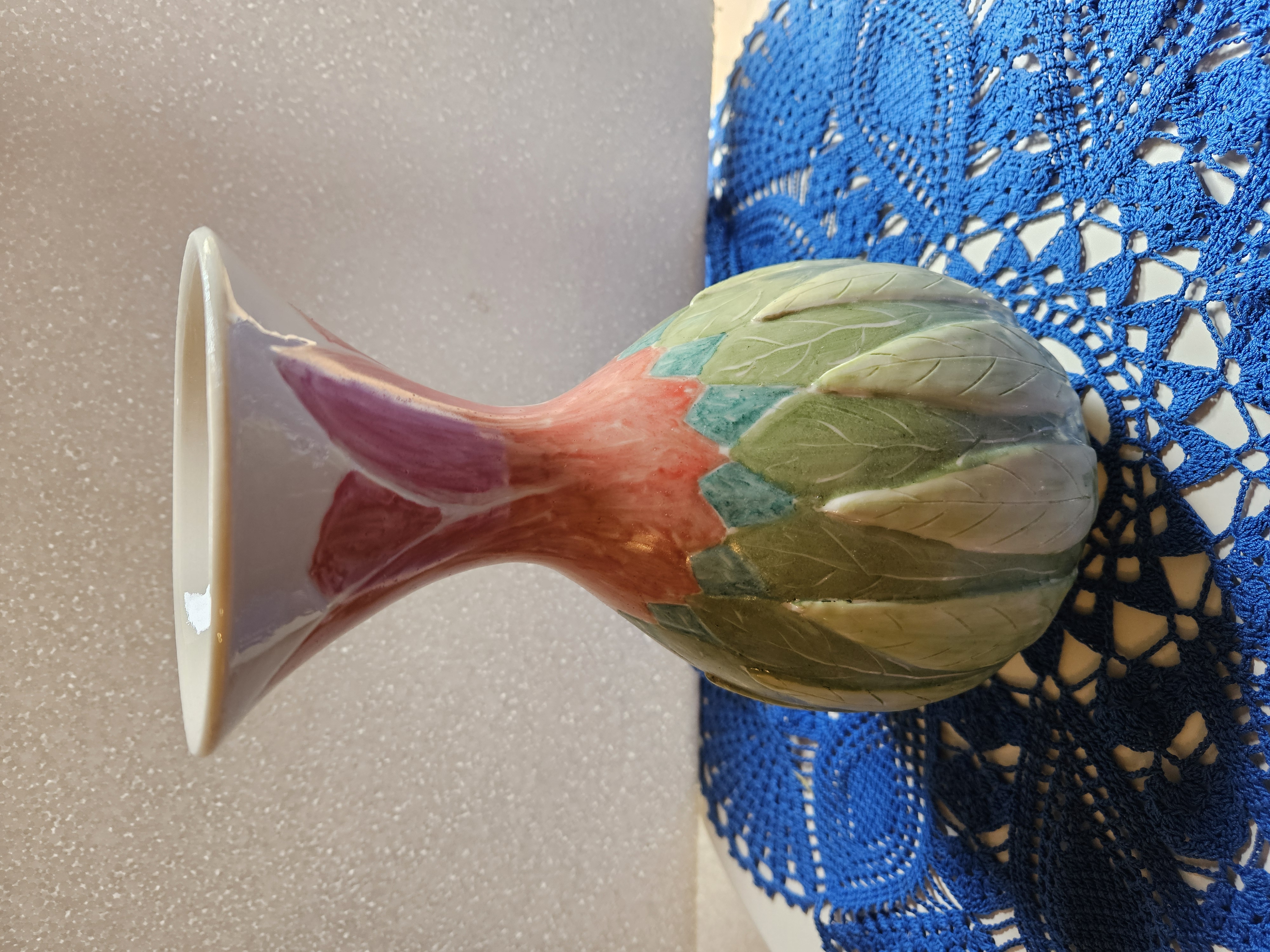 Vaso "Germoglio d'Arte" - Creazione Unica in Porcellana