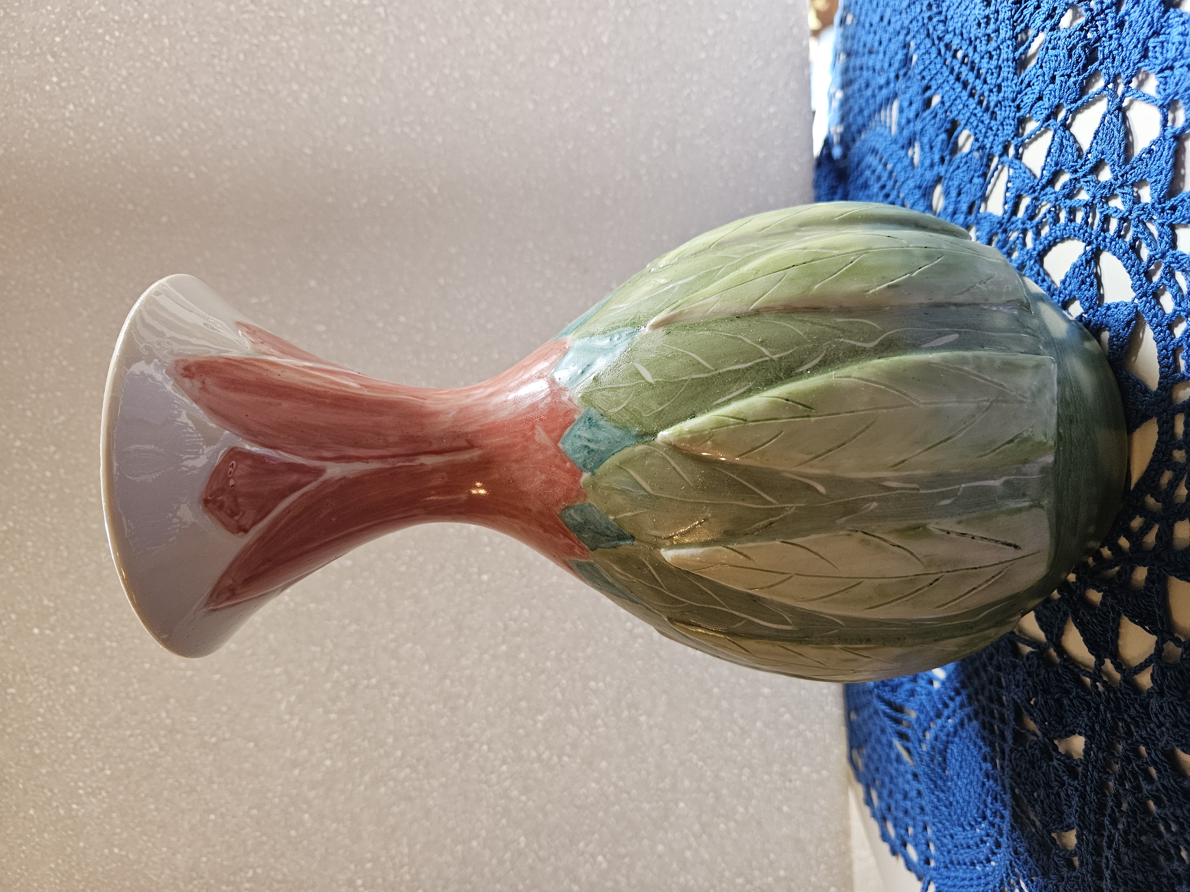 Vaso "Germoglio d'Arte" - Creazione Unica in Porcellana