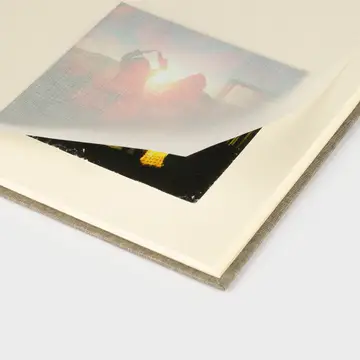 Album photo intérieur carré en ivoire 35 x 35