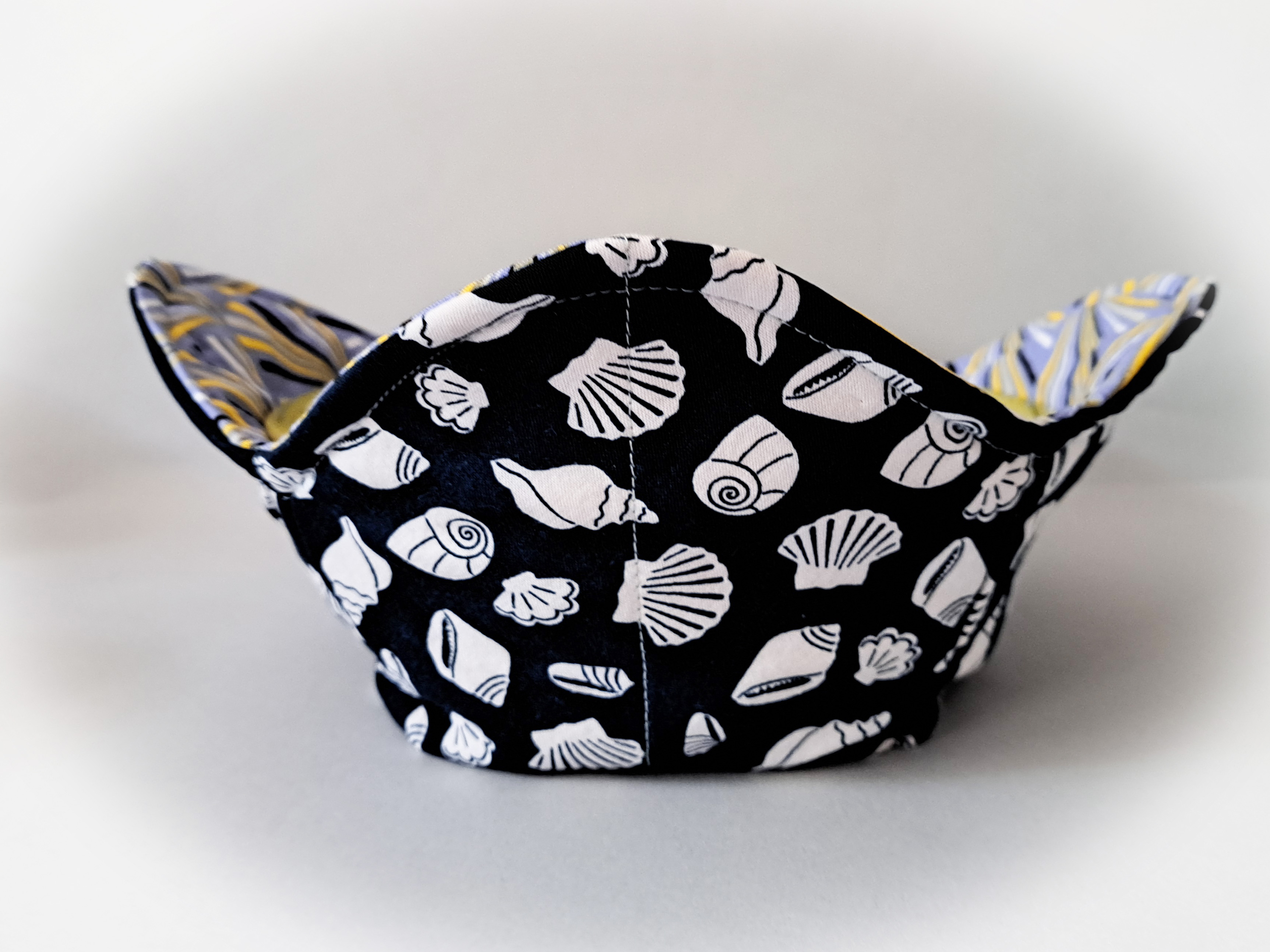 Handmade Reversible Microwave Set of 2 Bowl Cozies - Blue and White Seashells Reverses to Blue Diamond Fabric
