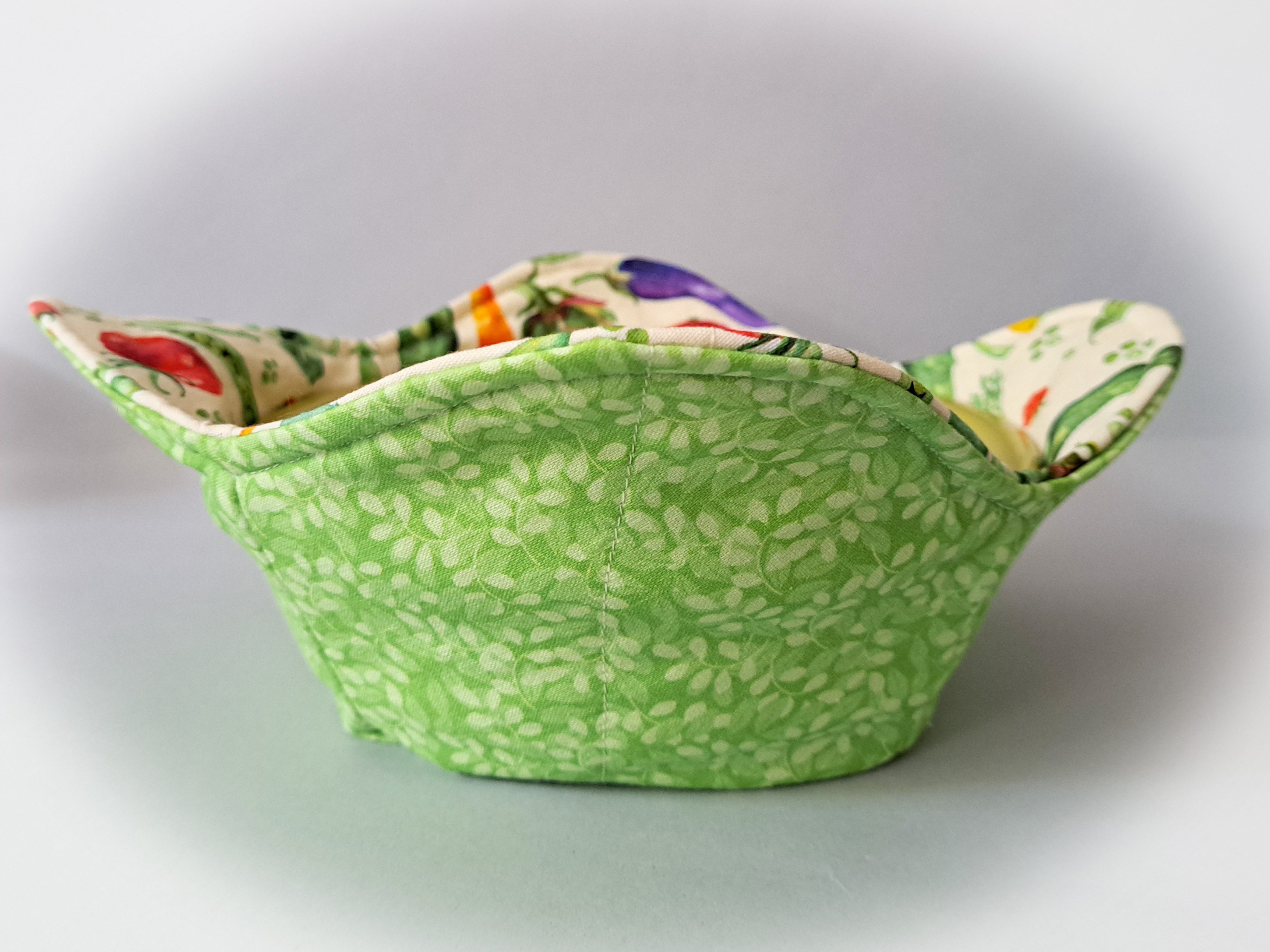 Handmade Microwave Set of 2 Bowl Cozies - Reversible Summer Vegetables Reverses to Green Leaf Fabric
