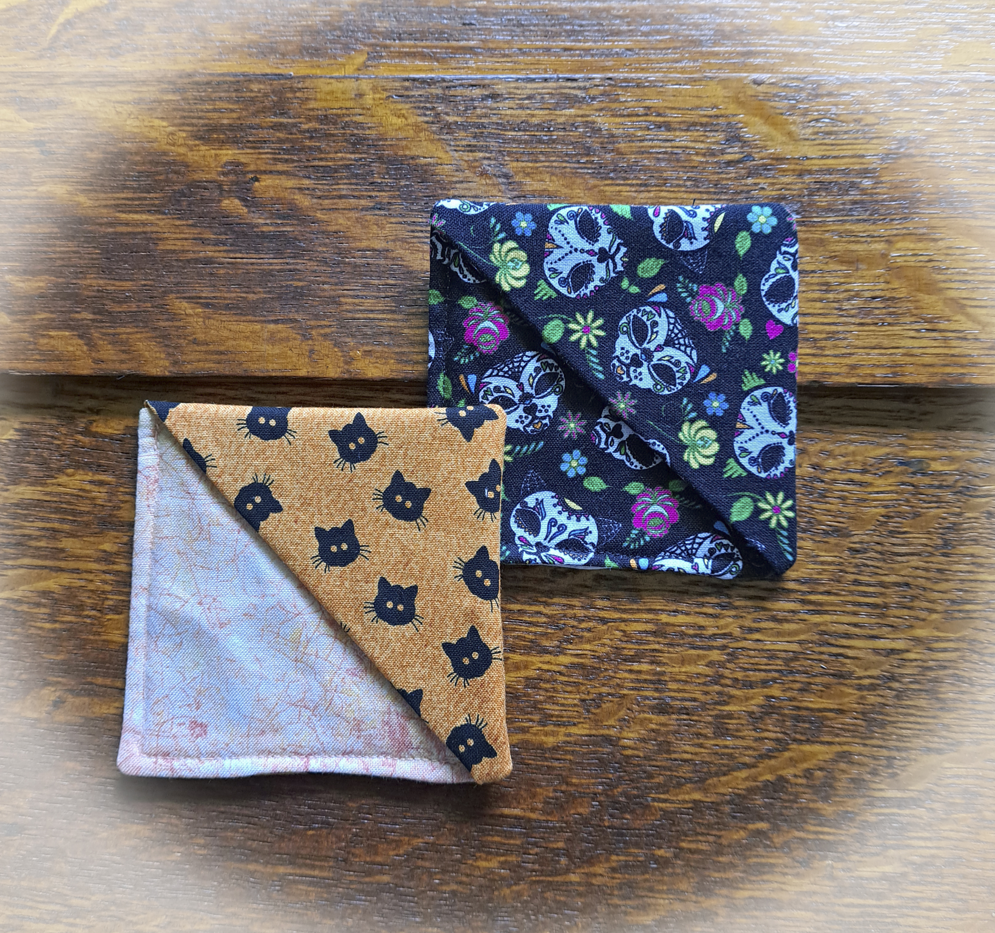 Handmade Fabric Corner Bookmark - Black or Orange Cat