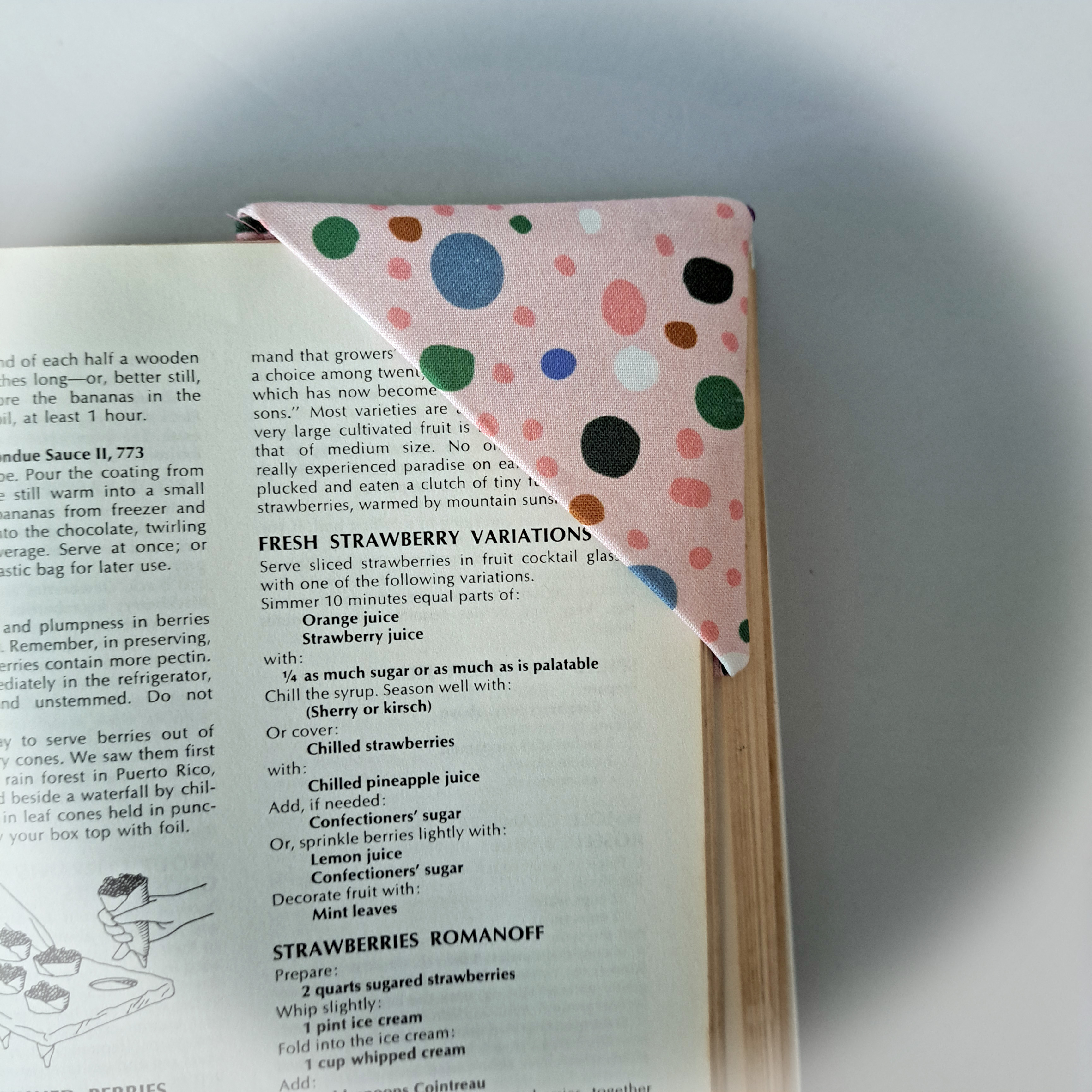 Handmade Fabric Corner Bookmark - Pink Dots Fabric - Set of 2