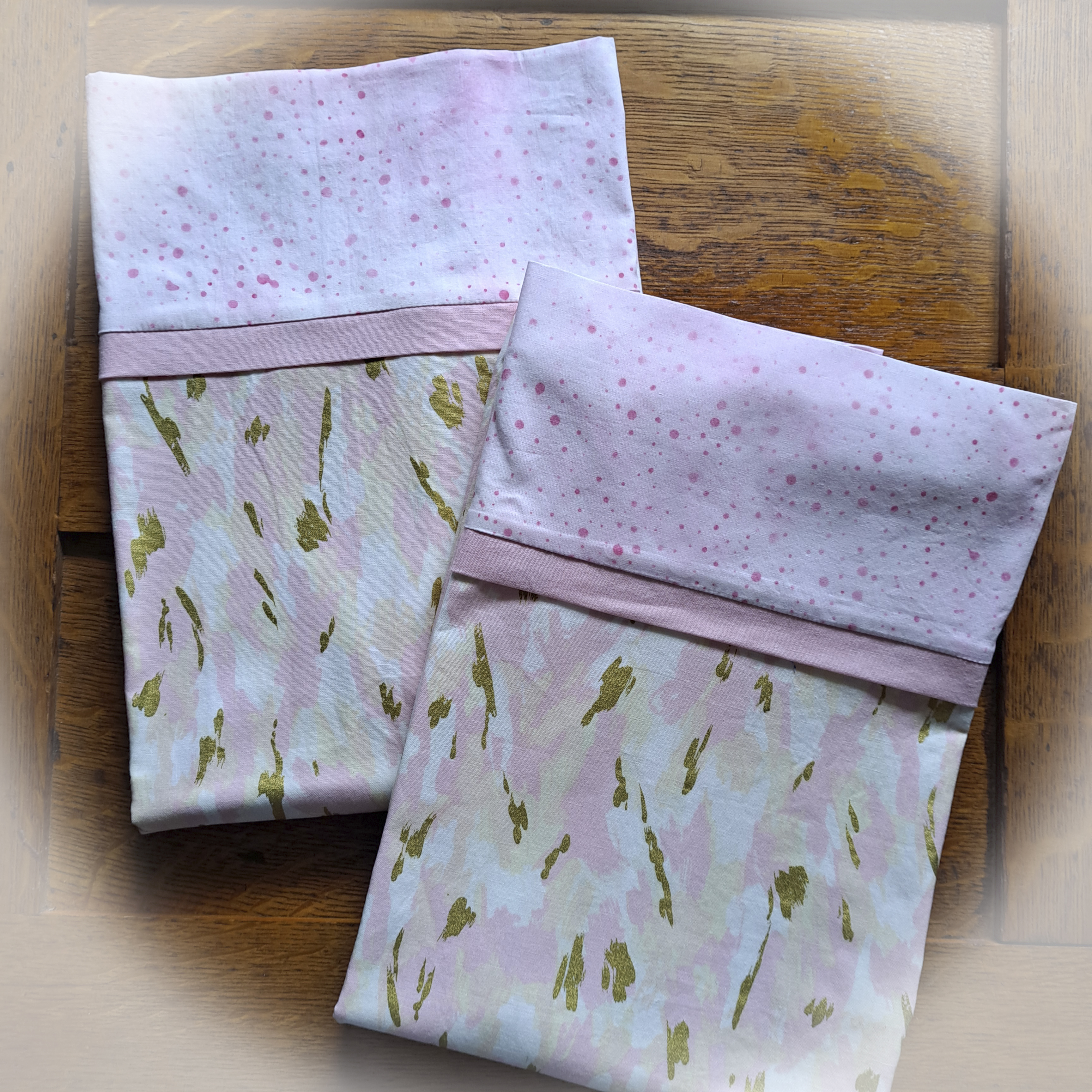 Handmade 100% Cotton Pillowcases - Pink and Gold Fabric - Set of 2