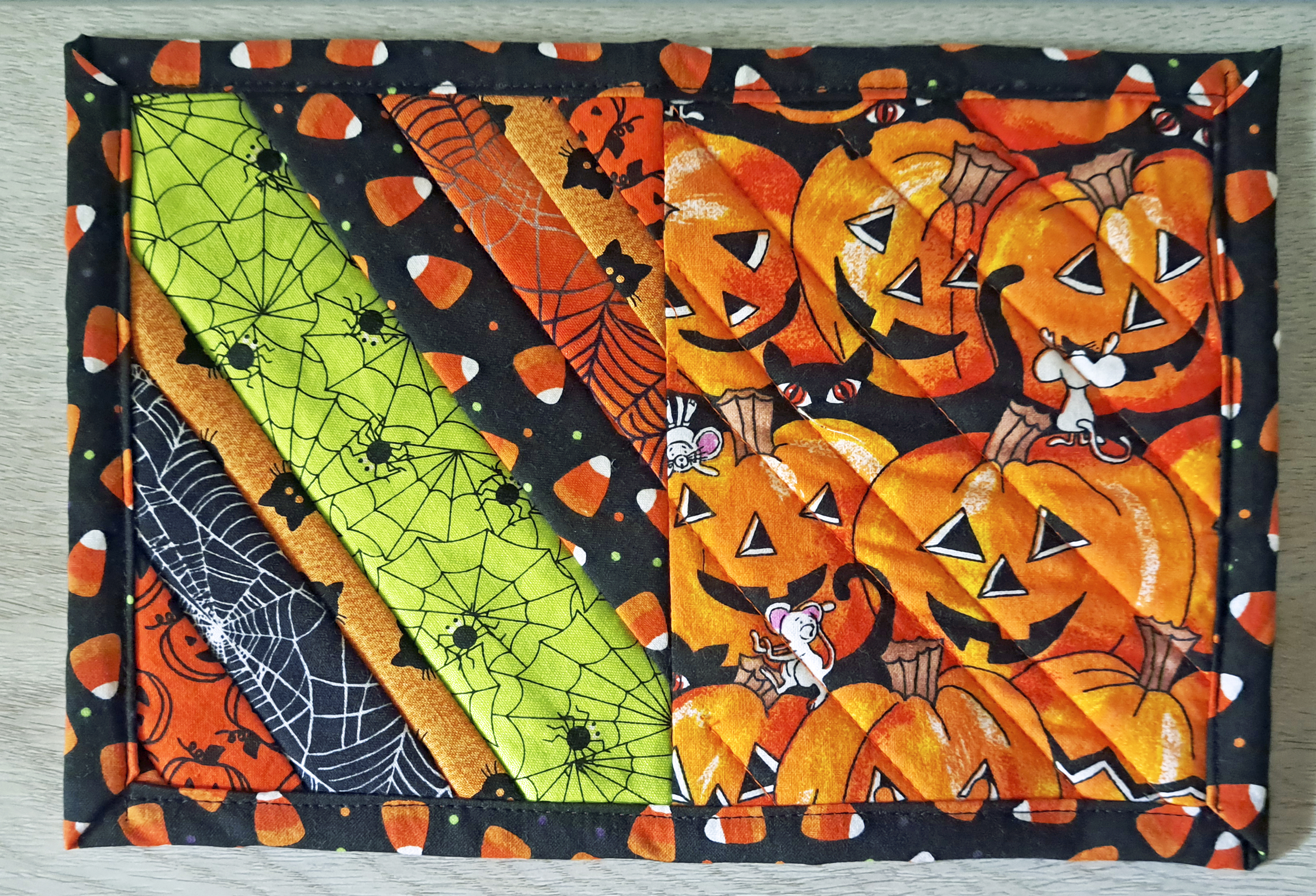 Handmade Halloween-themed Pumpkin Quilted Mug Rug - Set of 2