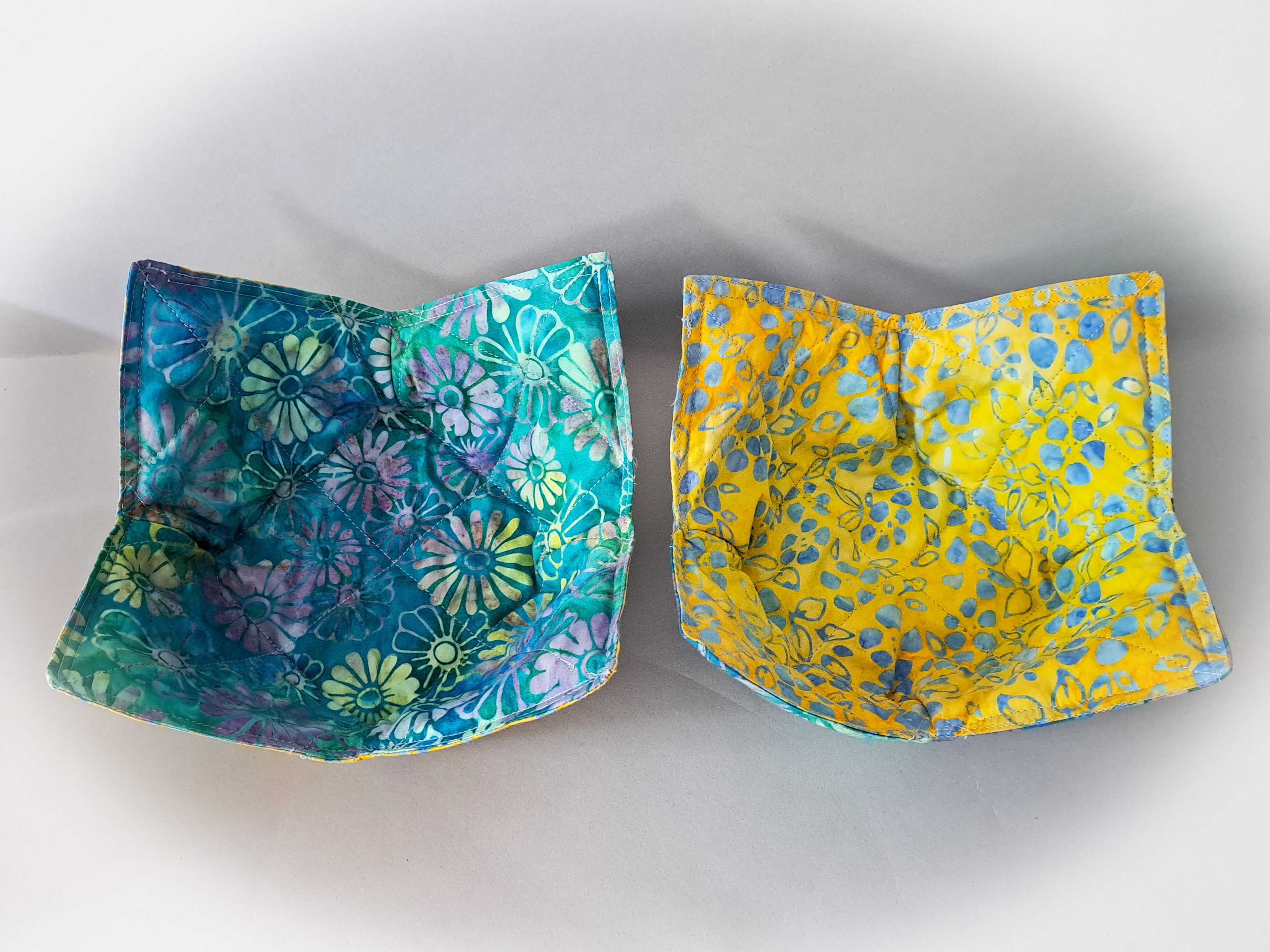 Reversible Microwave Set of 2 Bowl Cozies in Blue and Yellow Batik Fabric -  Pointed Corners Design