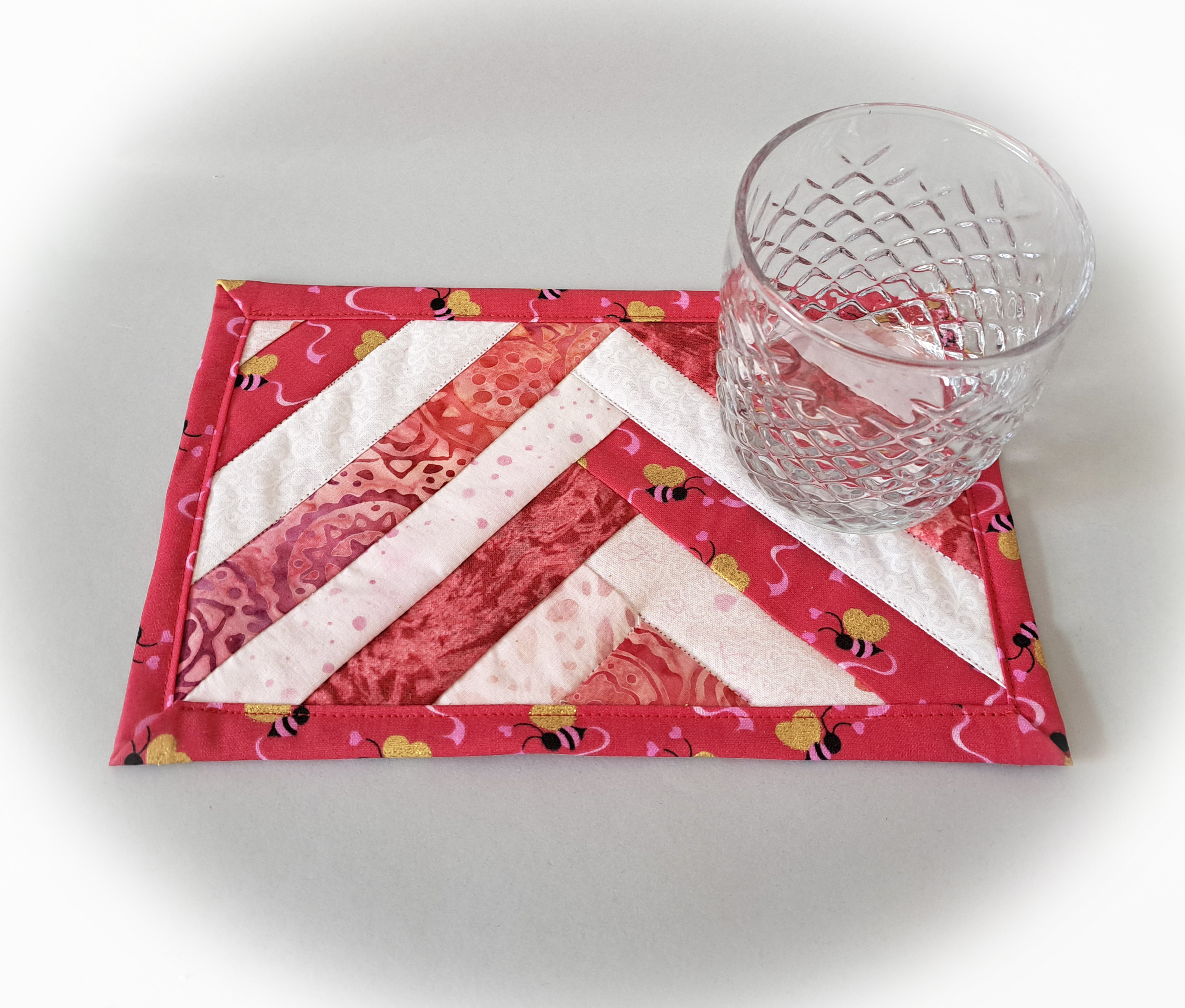 Handmade Chevron Design Quilted Mug Rugs (Bees with sparkling wings backing) - Set of 2