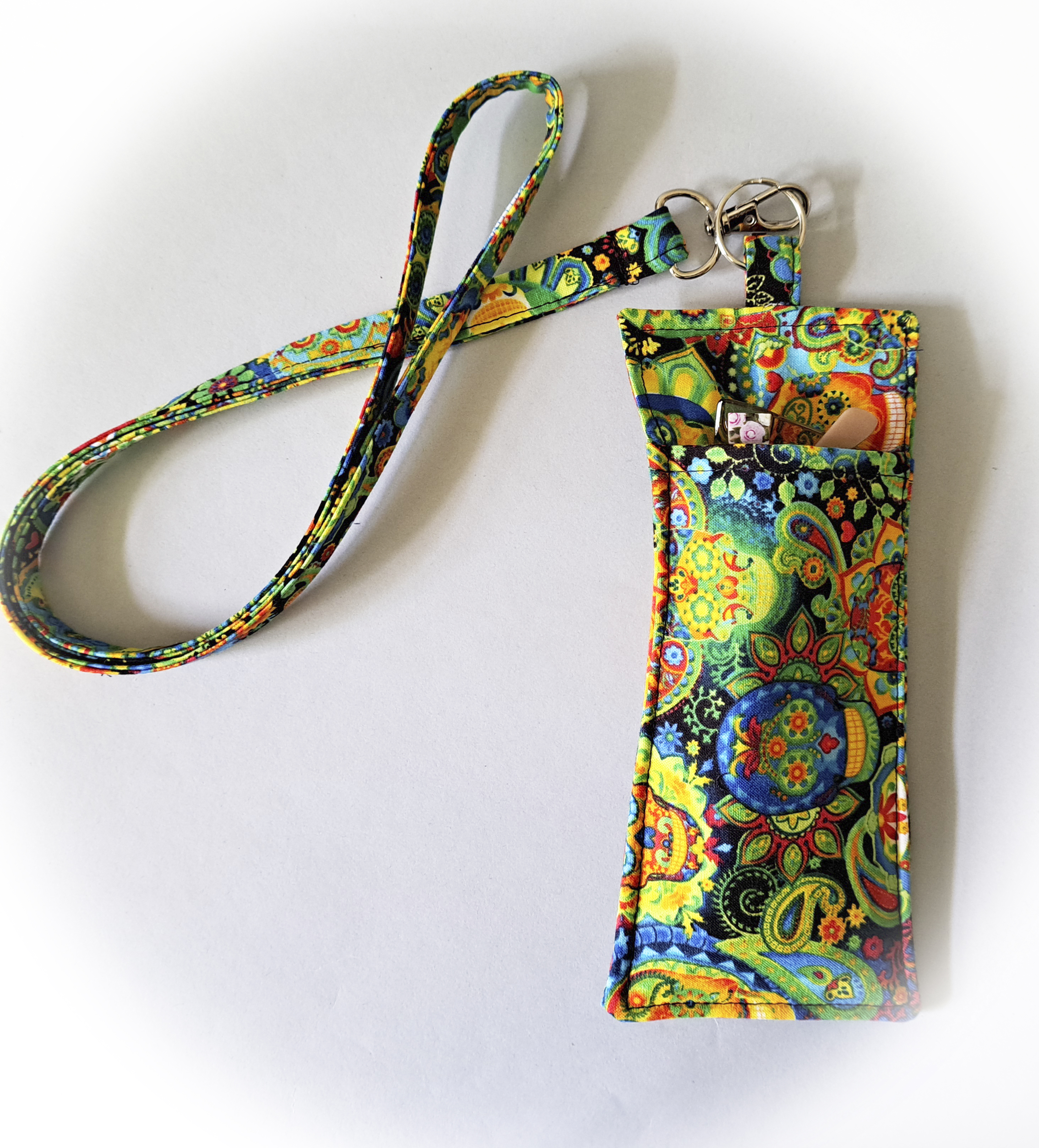 Colorful Cat Eyeglass and Pen Holder with Matching Lanyard