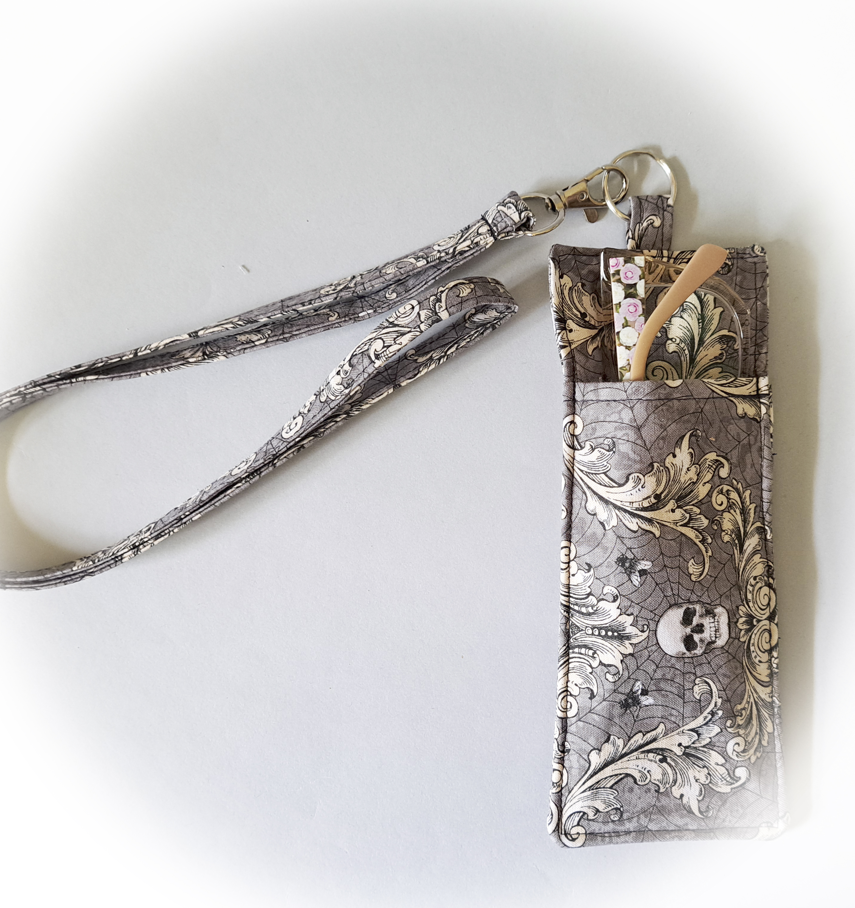 Skulls and Swirls Eyeglass and Pen Holder with Matching Lanyard