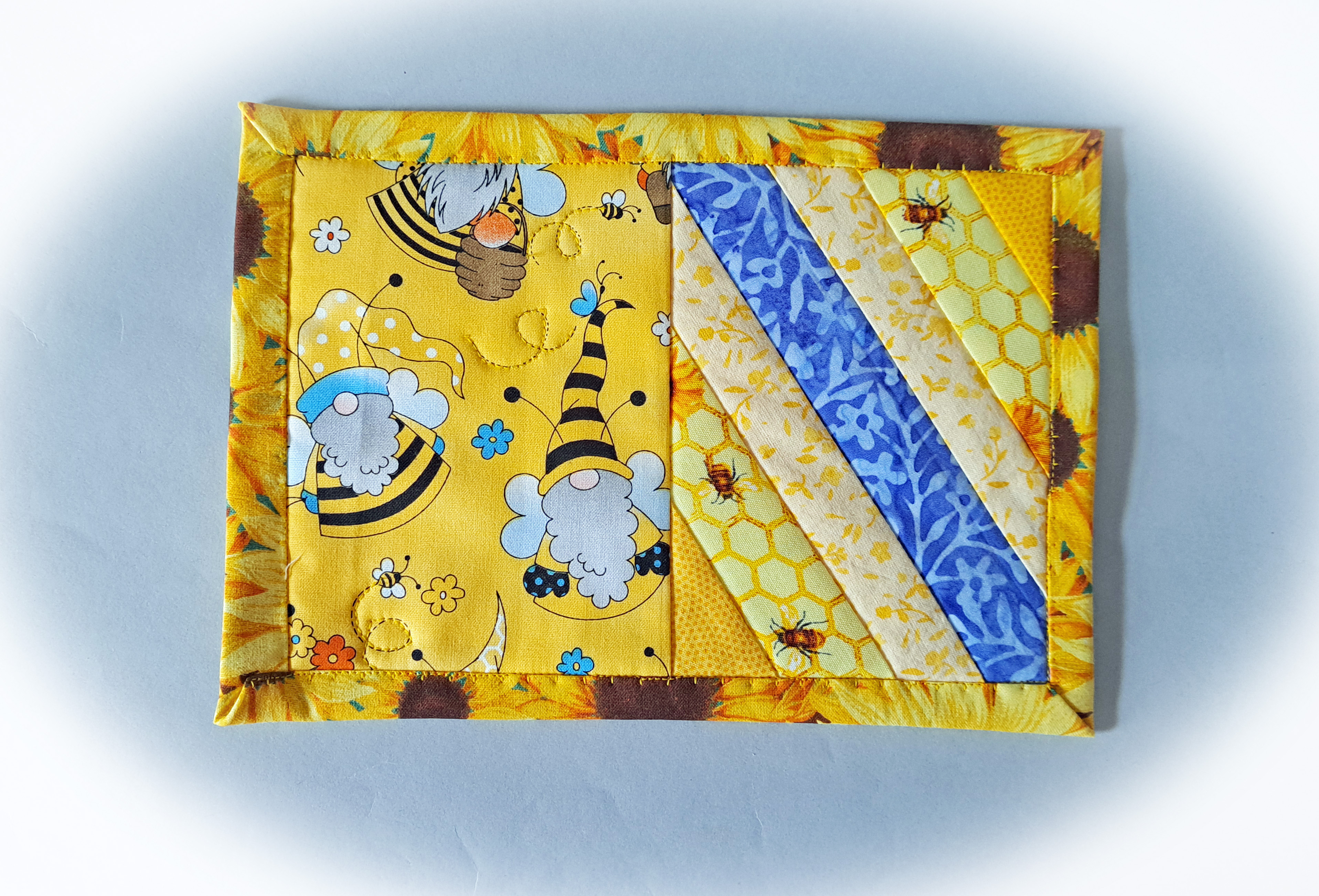 Bee-Themed Gnome Quilted Mug Rug - Set of 2