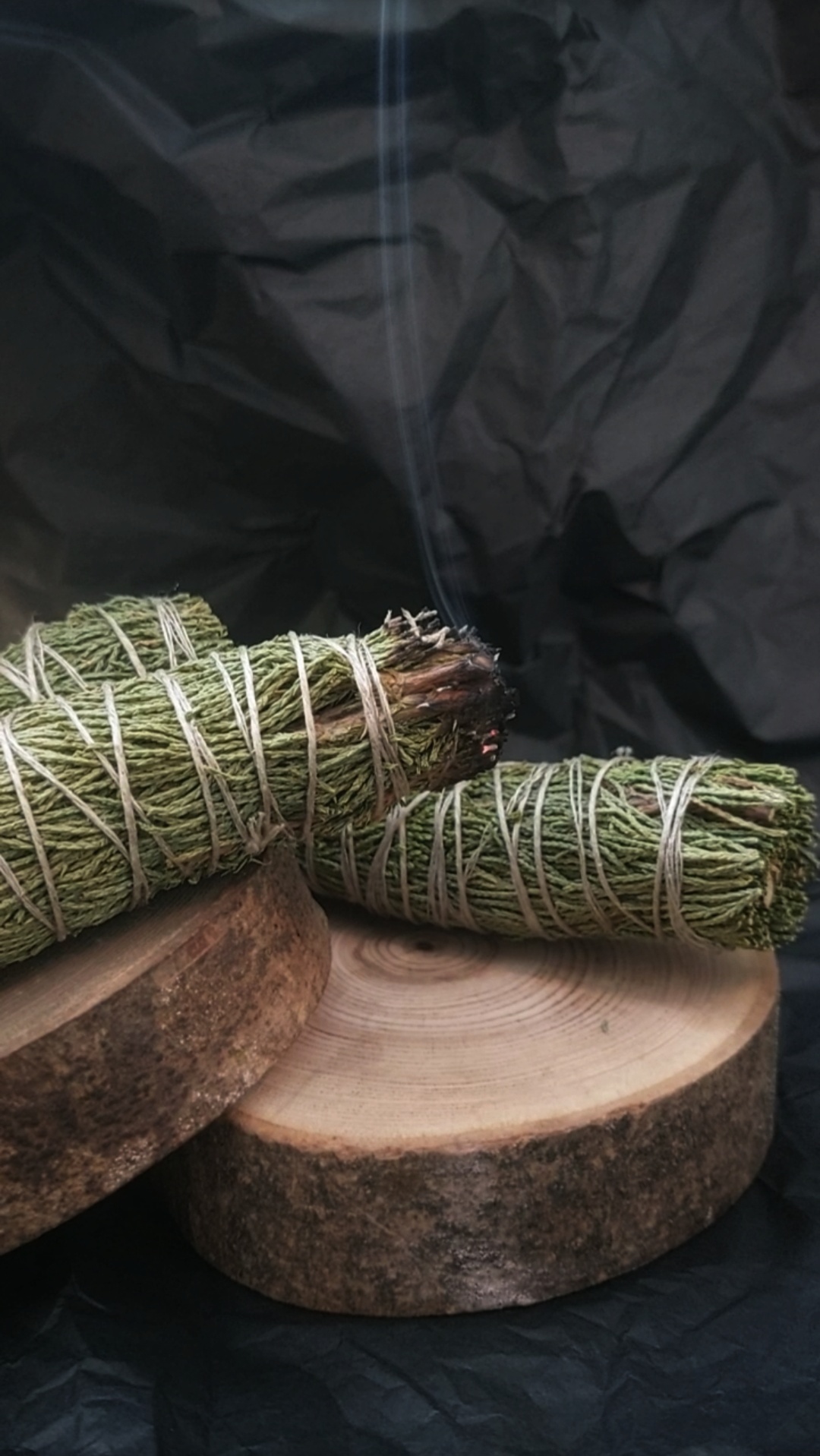 Kazokinio Kadagio - Natūralūs rankų darbo smilkalai