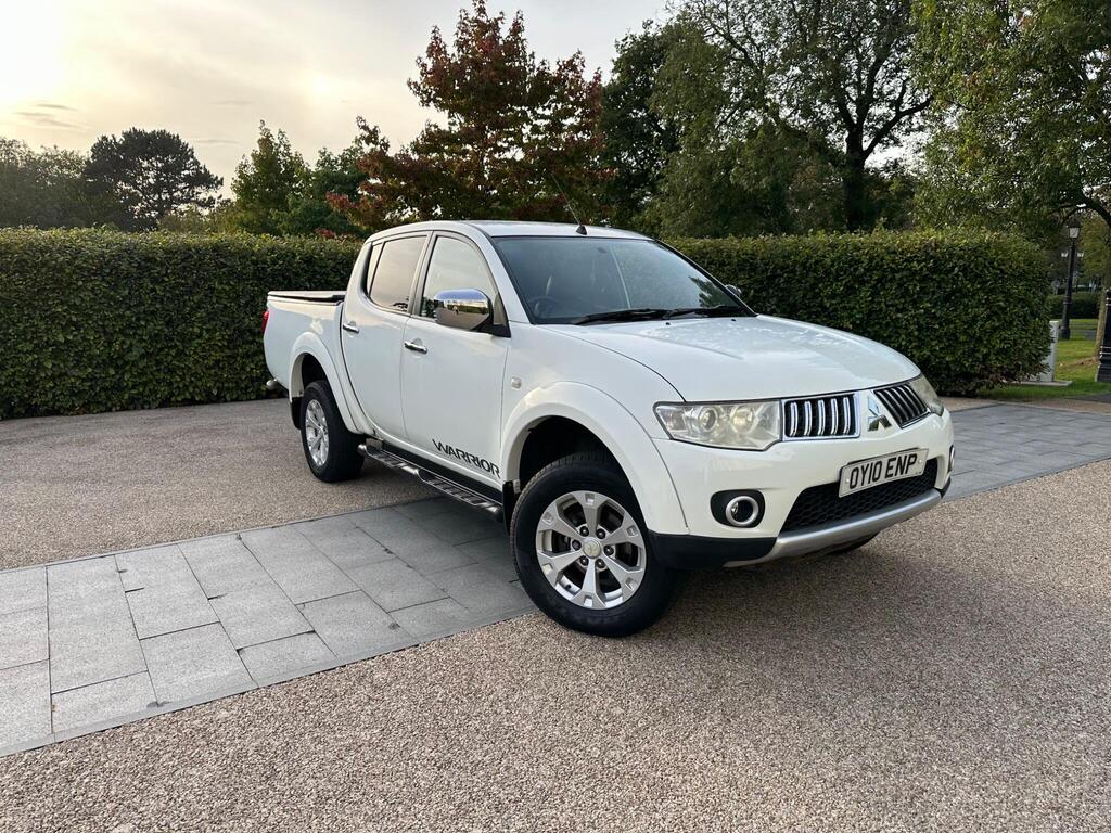 Mitsubishi L200 Double Cab Pickup
