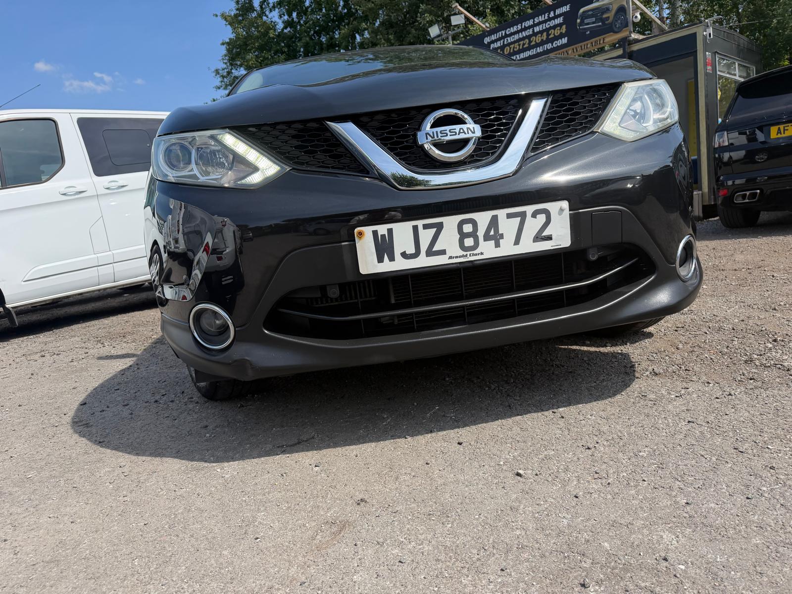 Nissan Qashqai Black
