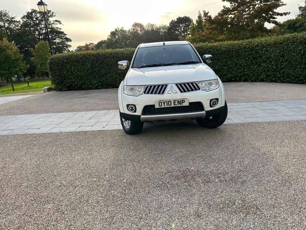 Mitsubishi L200 Double Cab Pickup