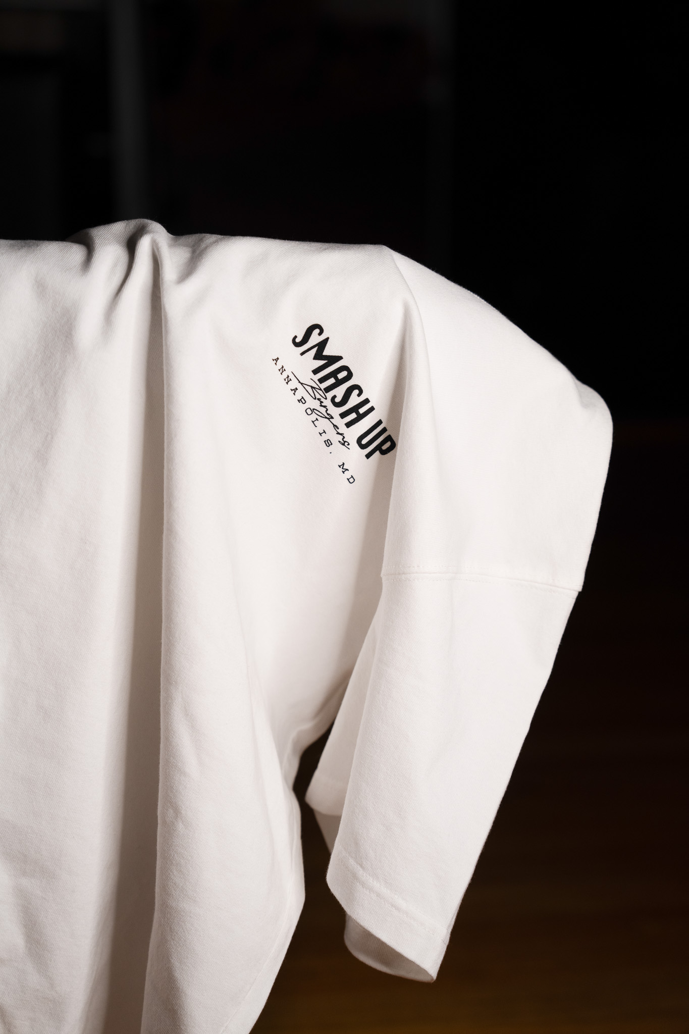 SMASH UP UNIQLO WHITE TEE