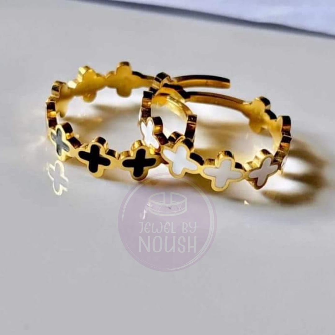 Elegent Mini Clover Rings 