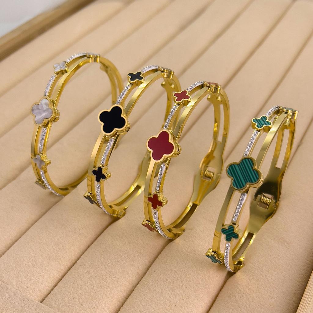 Enchanted Clover Bangle Collection