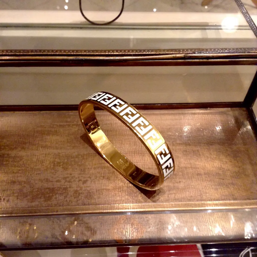 Timeless Meander Bracelet