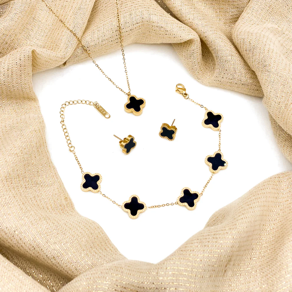Clover Charm Elegance Set (3 PC)