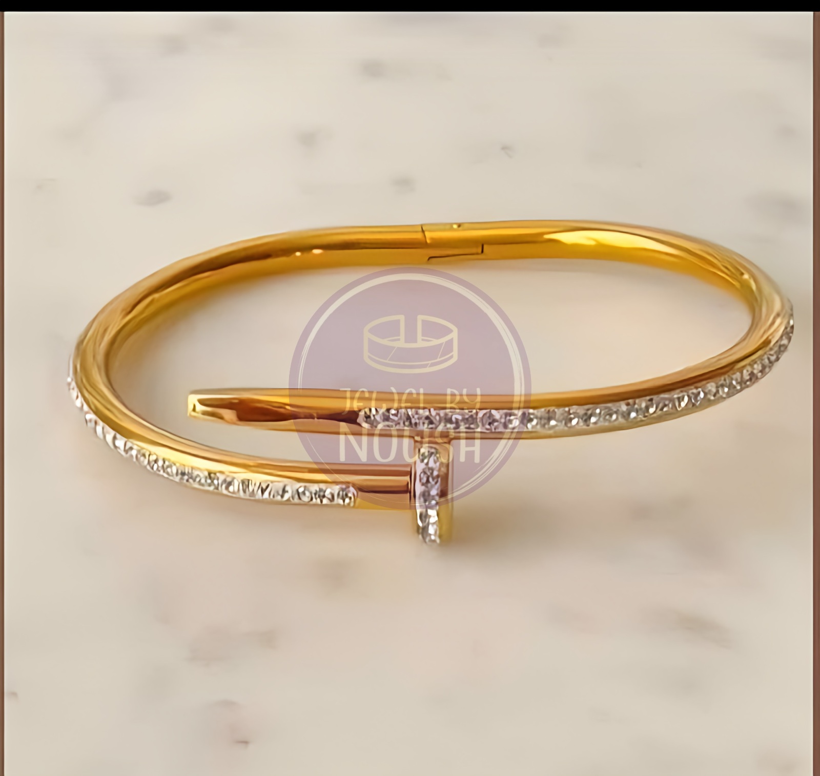 Luxe Nail Diamond Bracelet