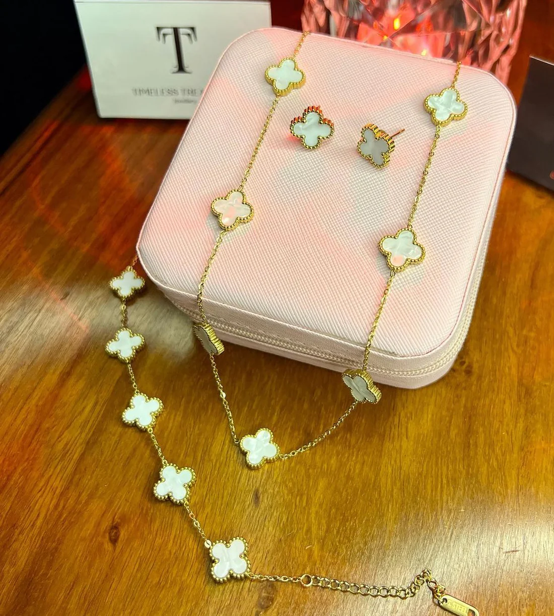 Lucky Seven Leaf Clover Set