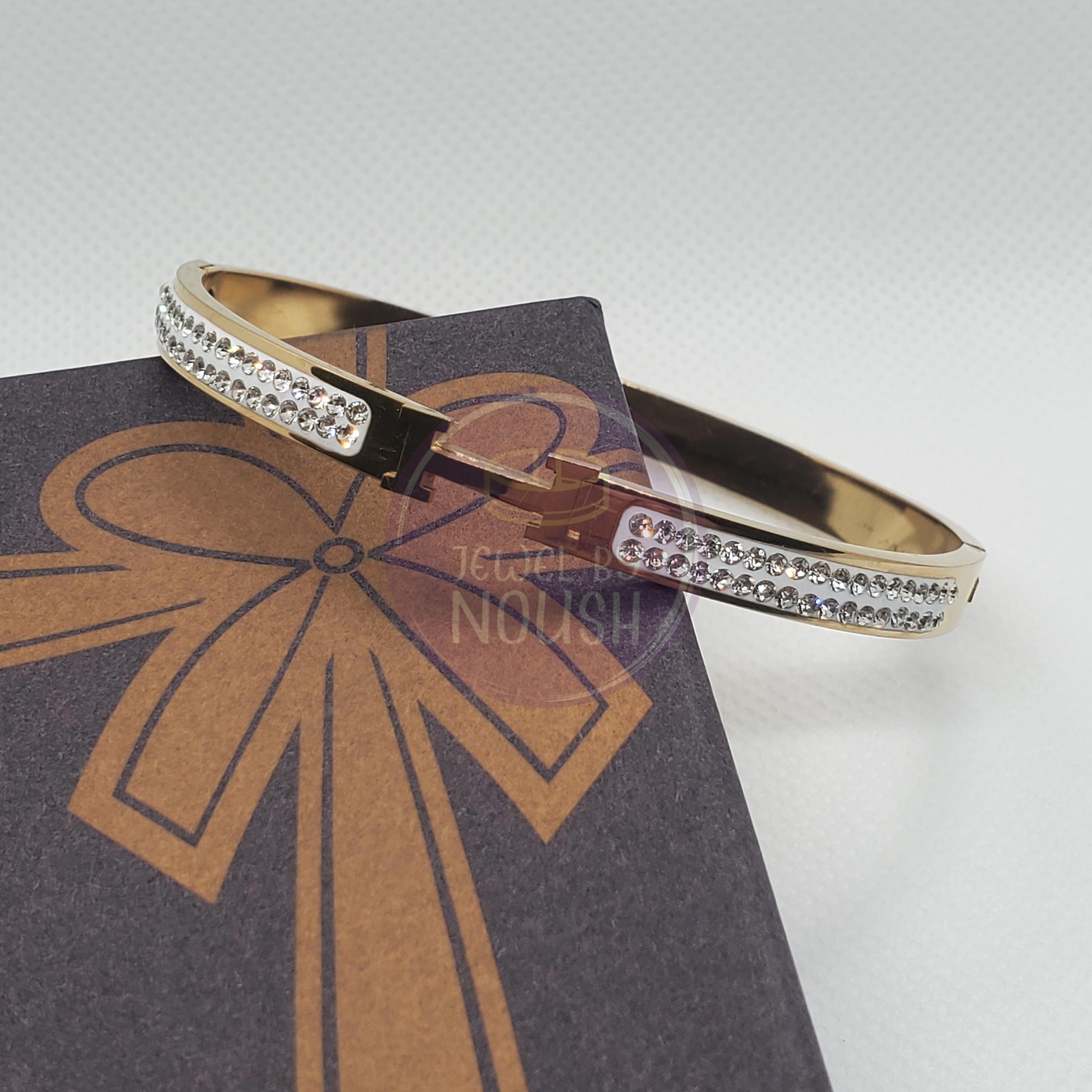 Gleaming Crystal Gold Bangle