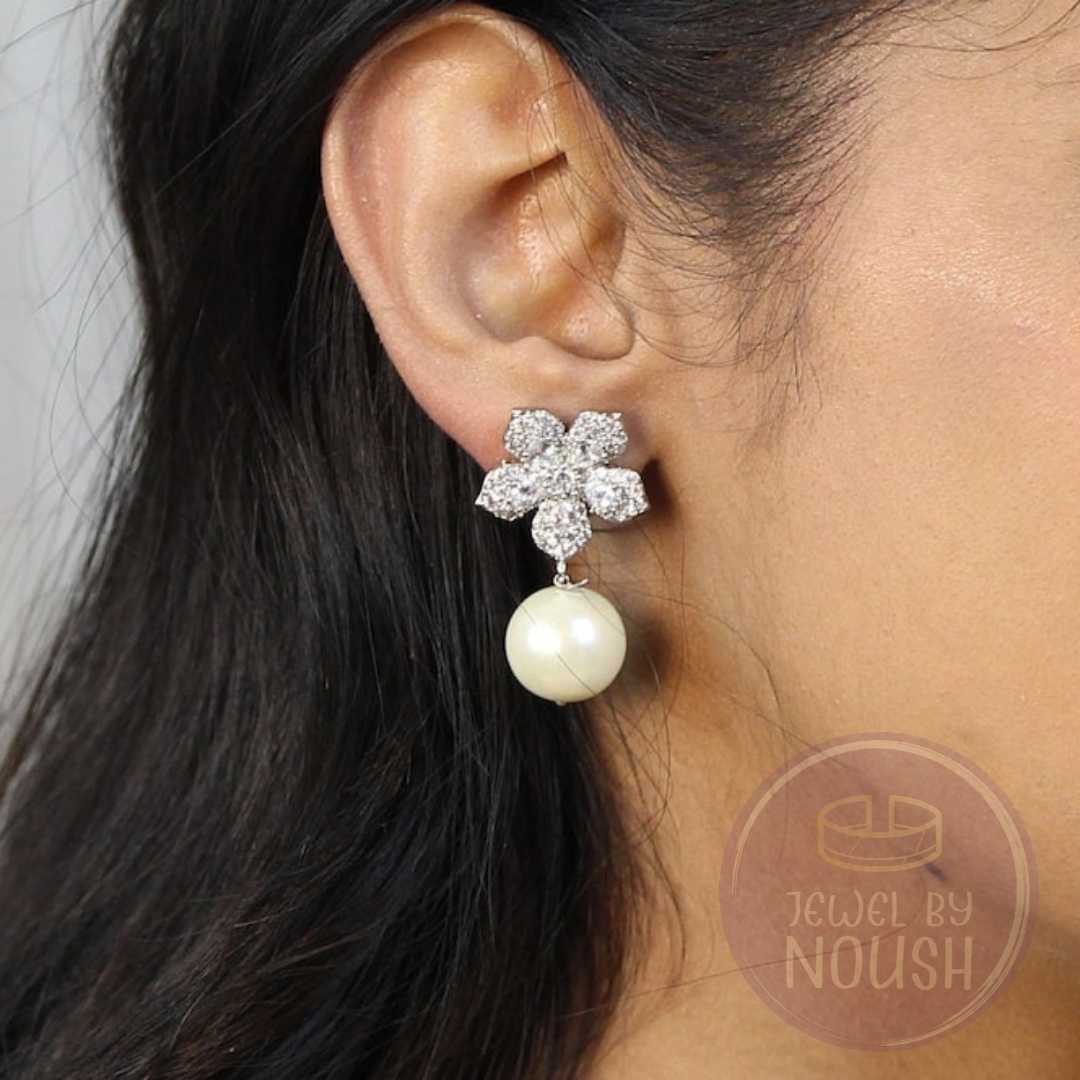 Floral Gemstone Pearl Drop Earings
