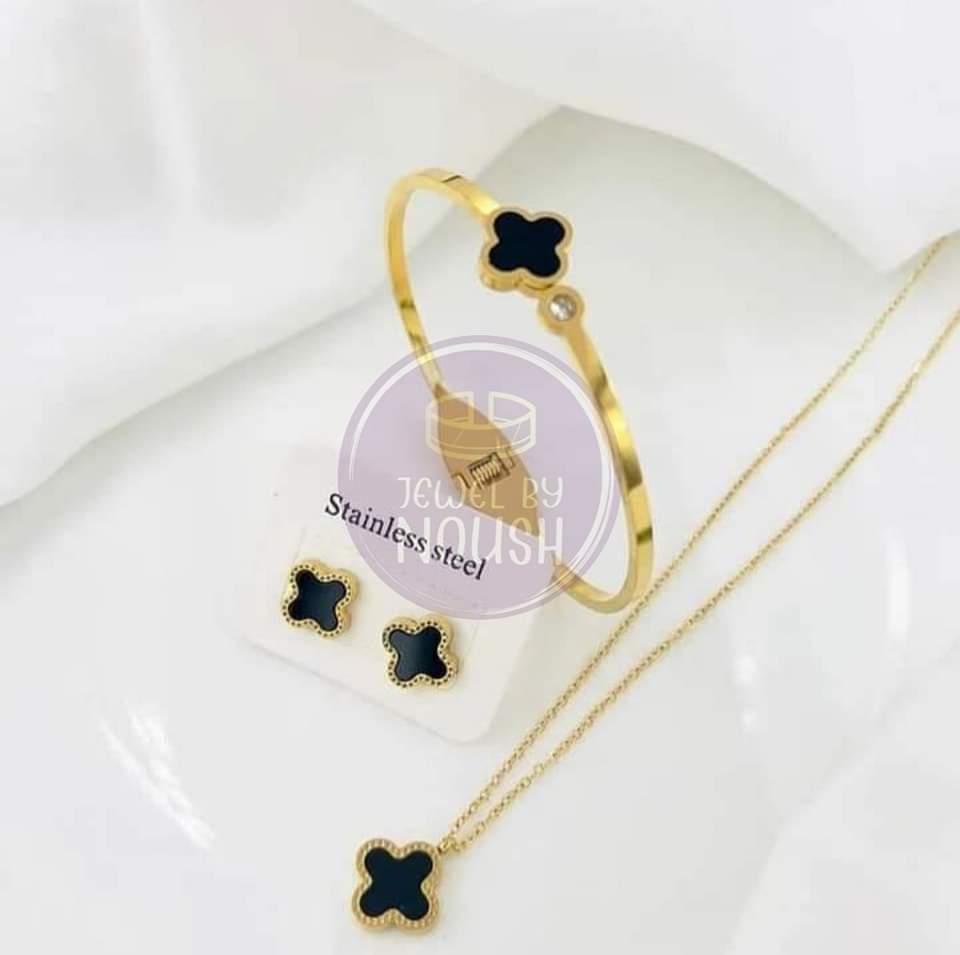 Lucky Clover Set with Bangle and Bracelet