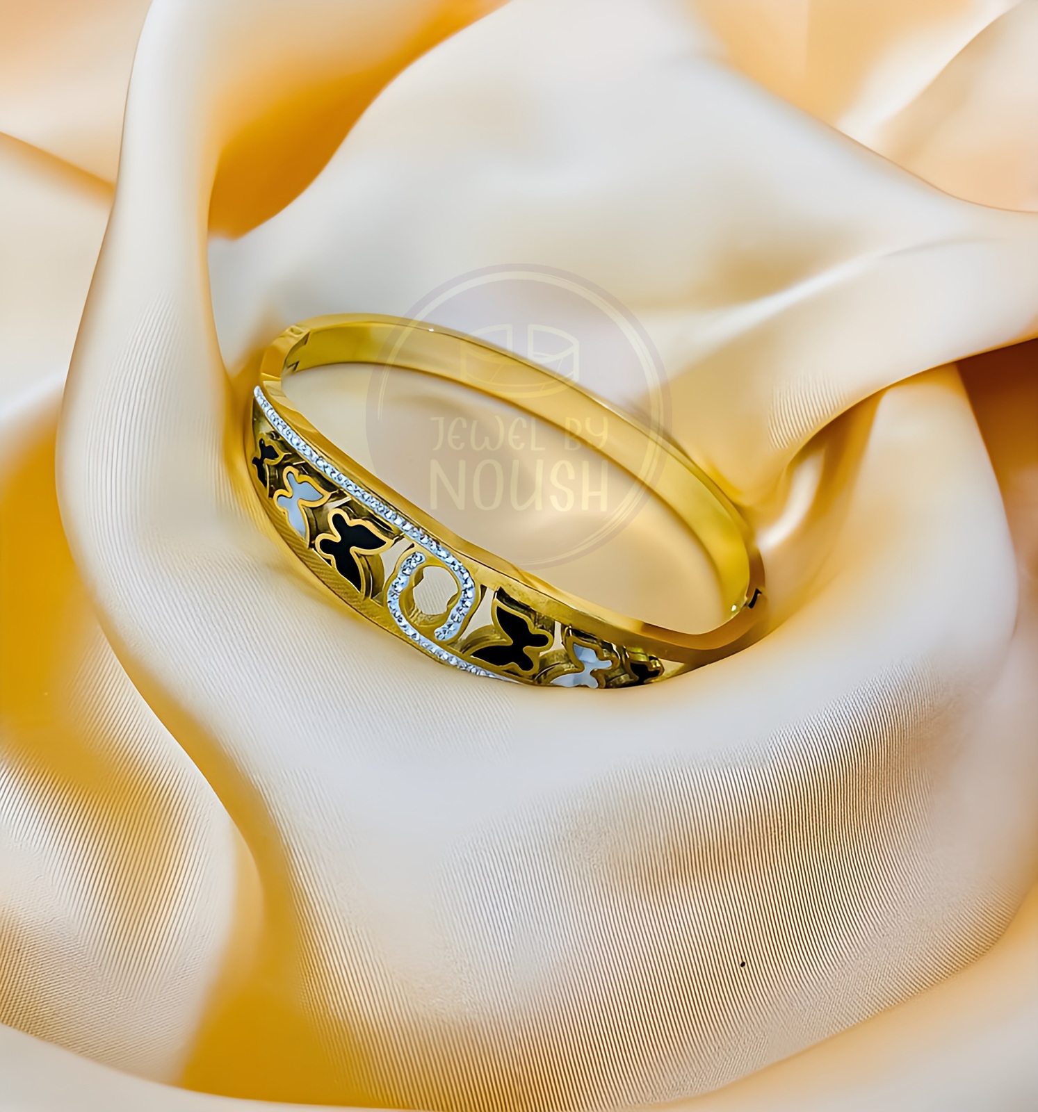 Elegant Butterfly Motif Bangle