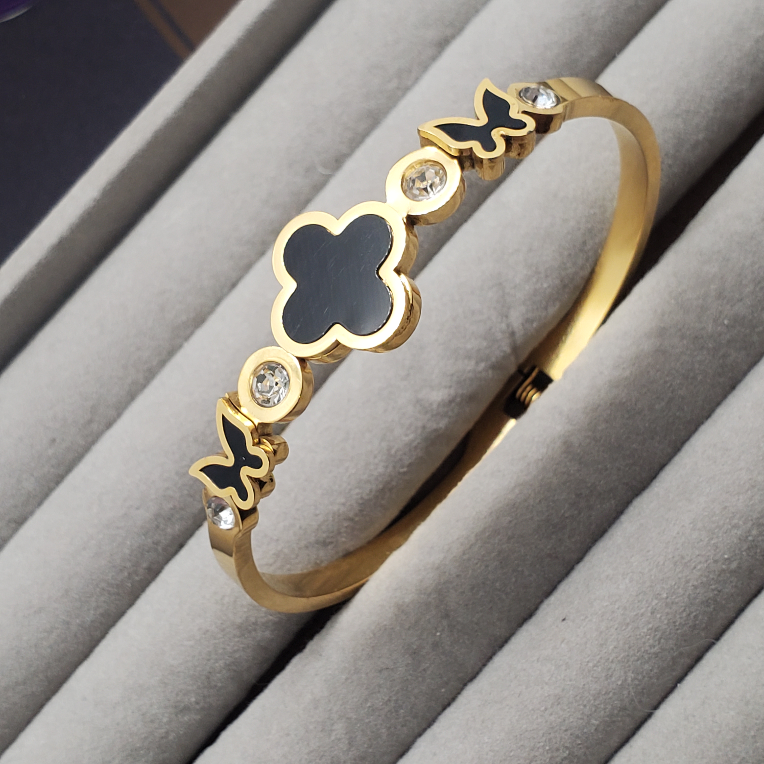 Clover and Gemstone Bracelet